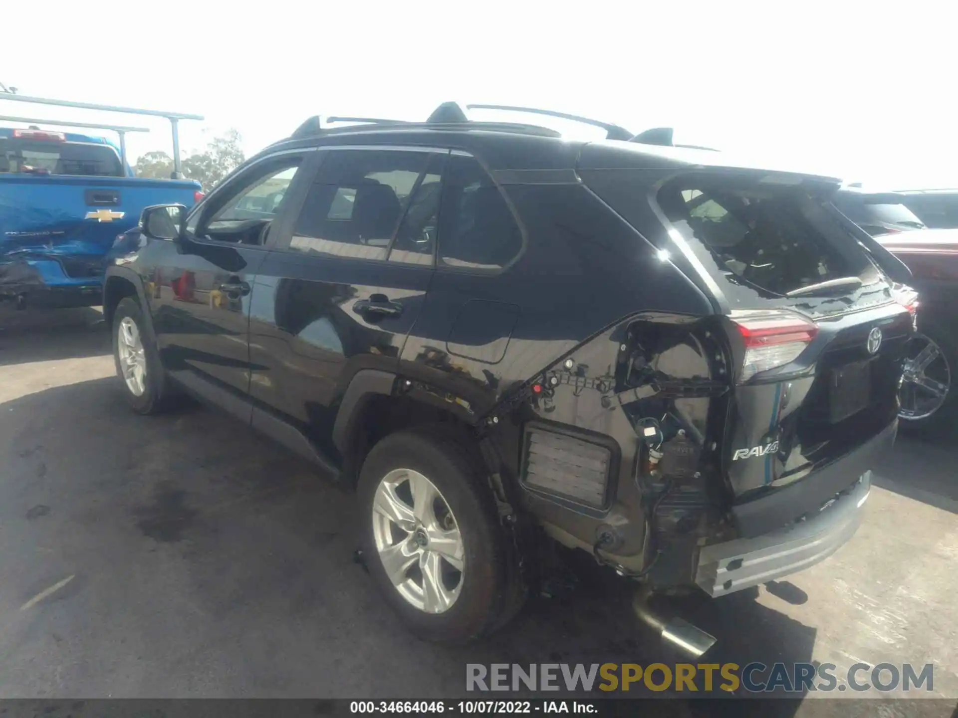 3 Photograph of a damaged car 2T3W1RFV0MC149333 TOYOTA RAV4 2021