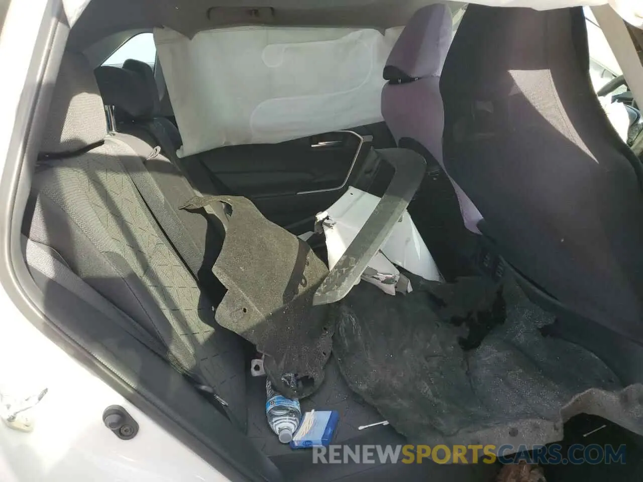 11 Photograph of a damaged car 2T3W1RFV0MC159988 TOYOTA RAV4 2021