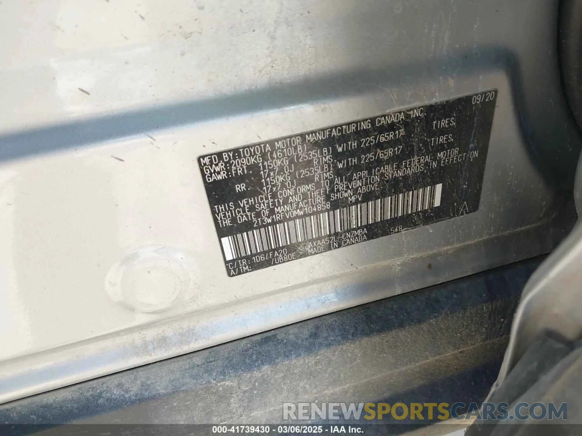 9 Photograph of a damaged car 2T3W1RFV0MW104858 TOYOTA RAV4 2021