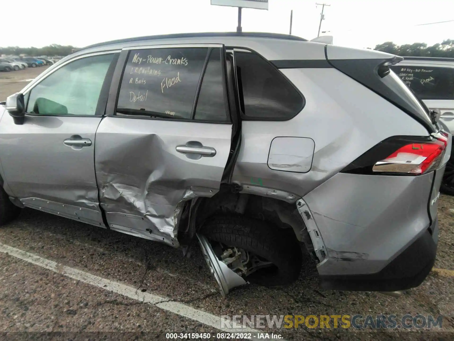 6 Photograph of a damaged car 2T3W1RFV0MW106190 TOYOTA RAV4 2021