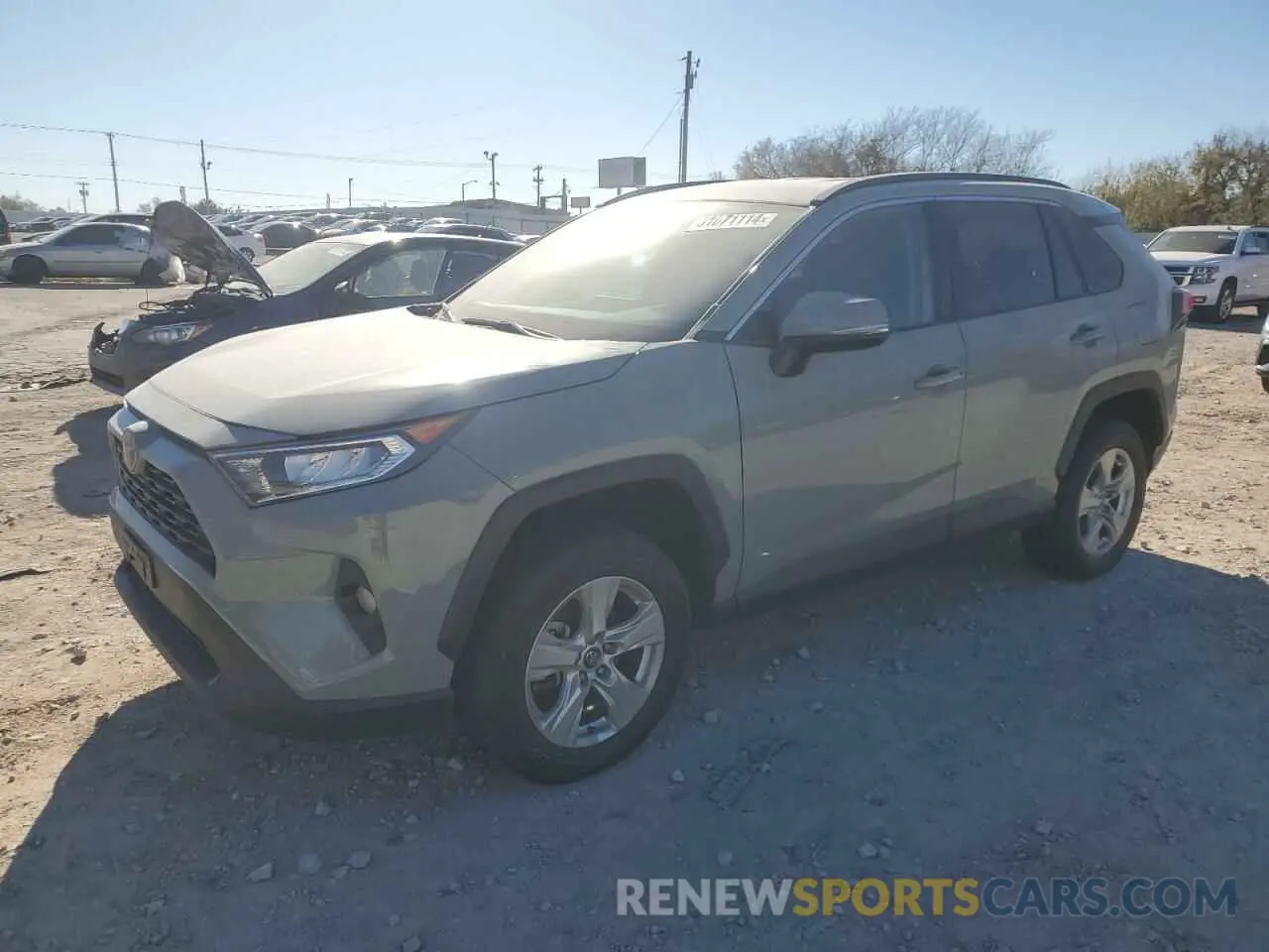 1 Photograph of a damaged car 2T3W1RFV0MW112734 TOYOTA RAV4 2021