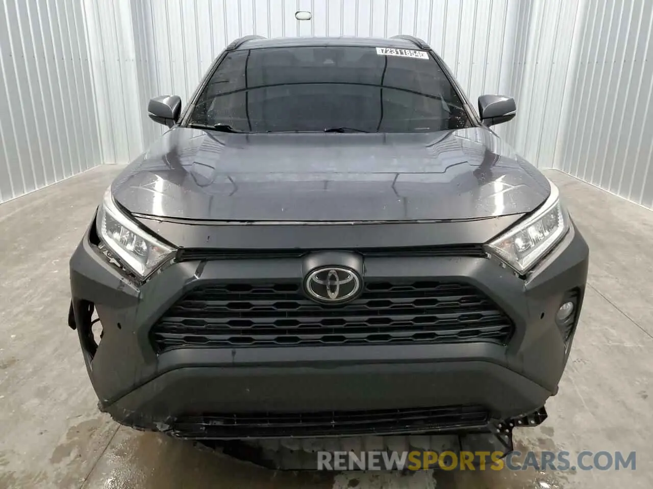 5 Photograph of a damaged car 2T3W1RFV0MW113821 TOYOTA RAV4 2021