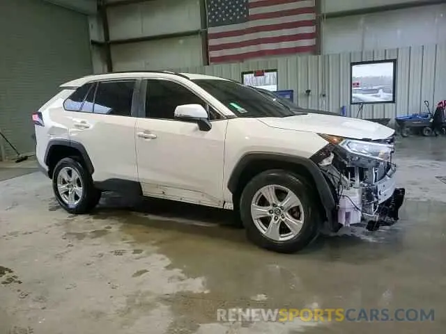 11 Photograph of a damaged car 2T3W1RFV0MW114578 TOYOTA RAV4 2021