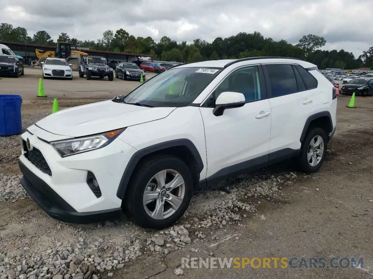 1 Photograph of a damaged car 2T3W1RFV0MW116041 TOYOTA RAV4 2021