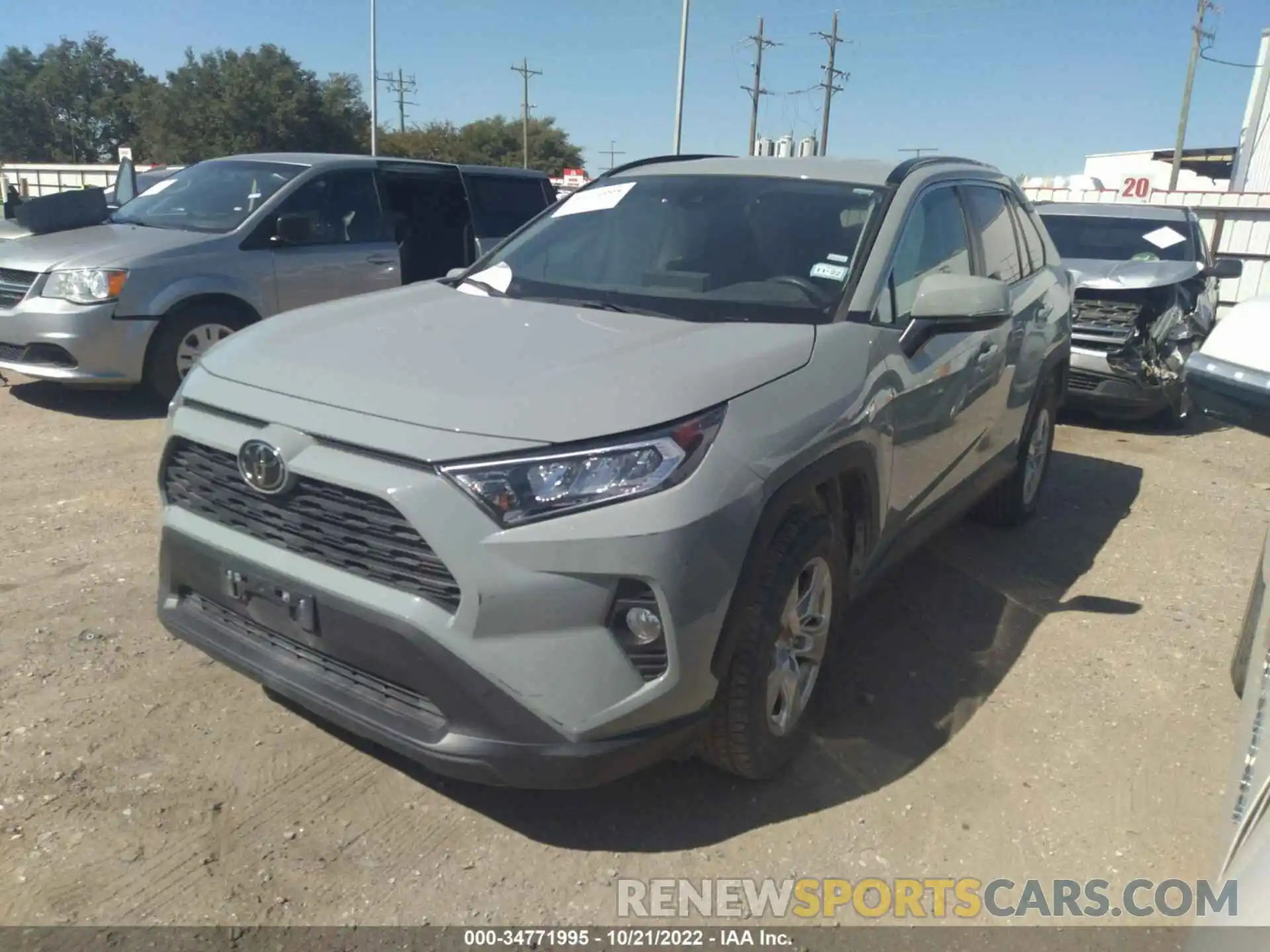 2 Photograph of a damaged car 2T3W1RFV0MW118971 TOYOTA RAV4 2021