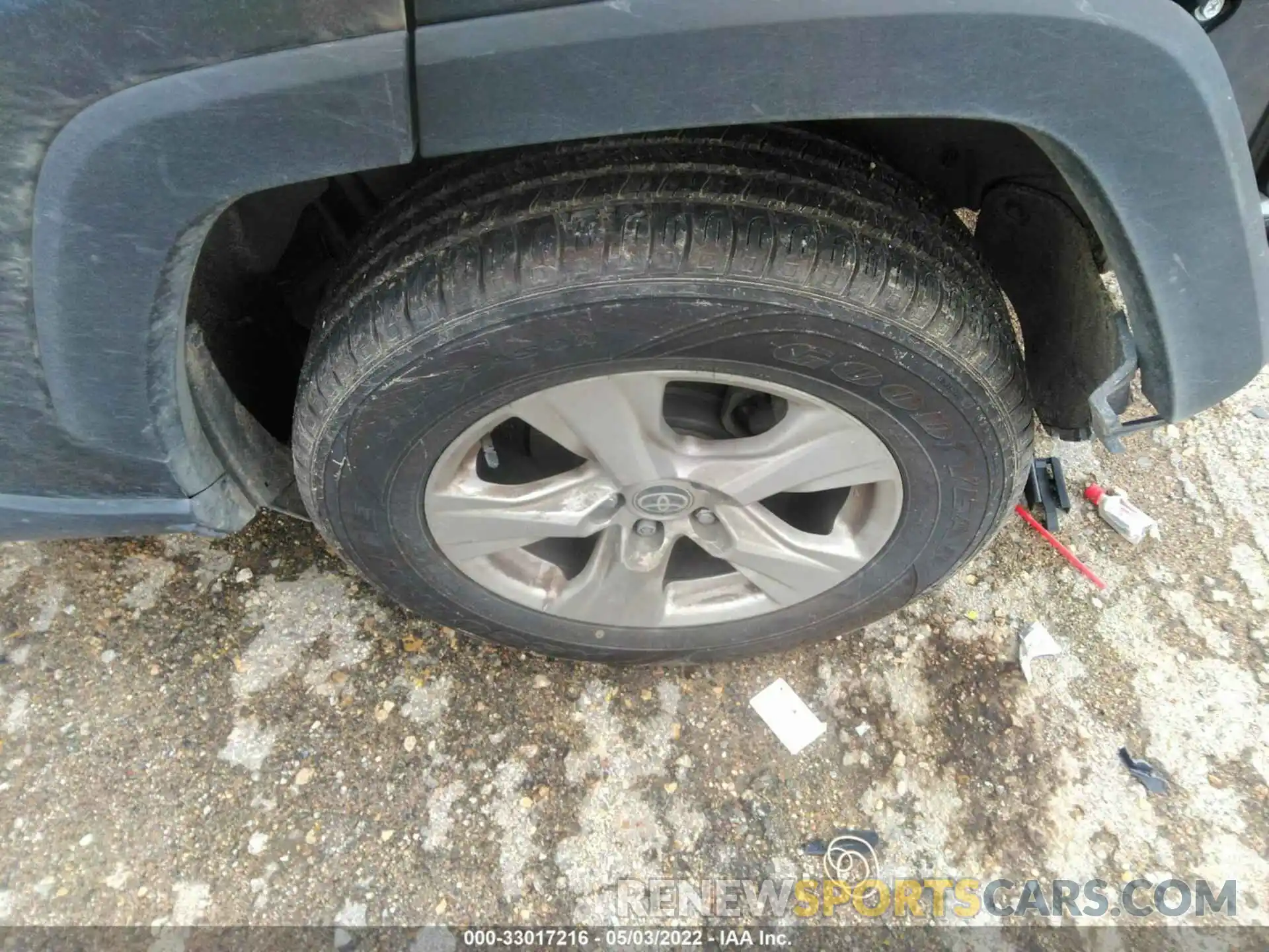 14 Photograph of a damaged car 2T3W1RFV0MW125385 TOYOTA RAV4 2021