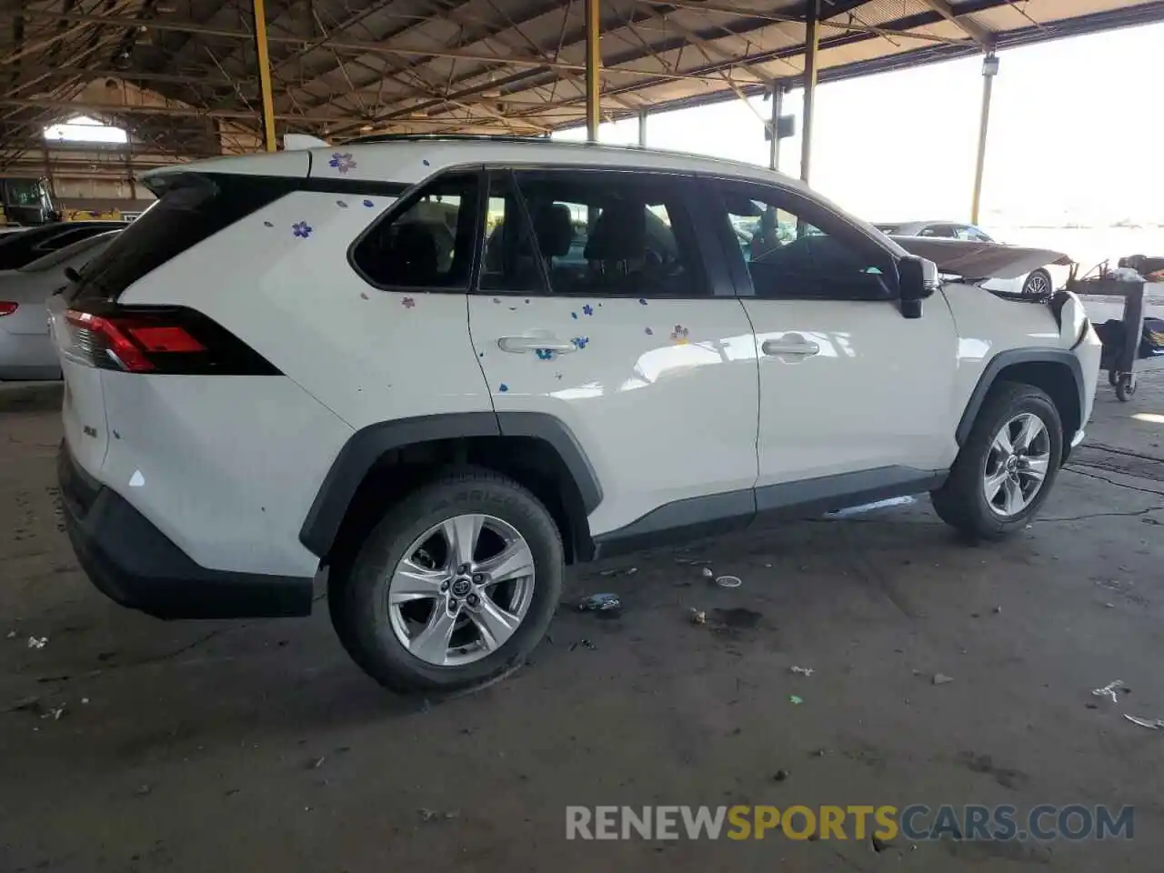 3 Photograph of a damaged car 2T3W1RFV0MW150707 TOYOTA RAV4 2021