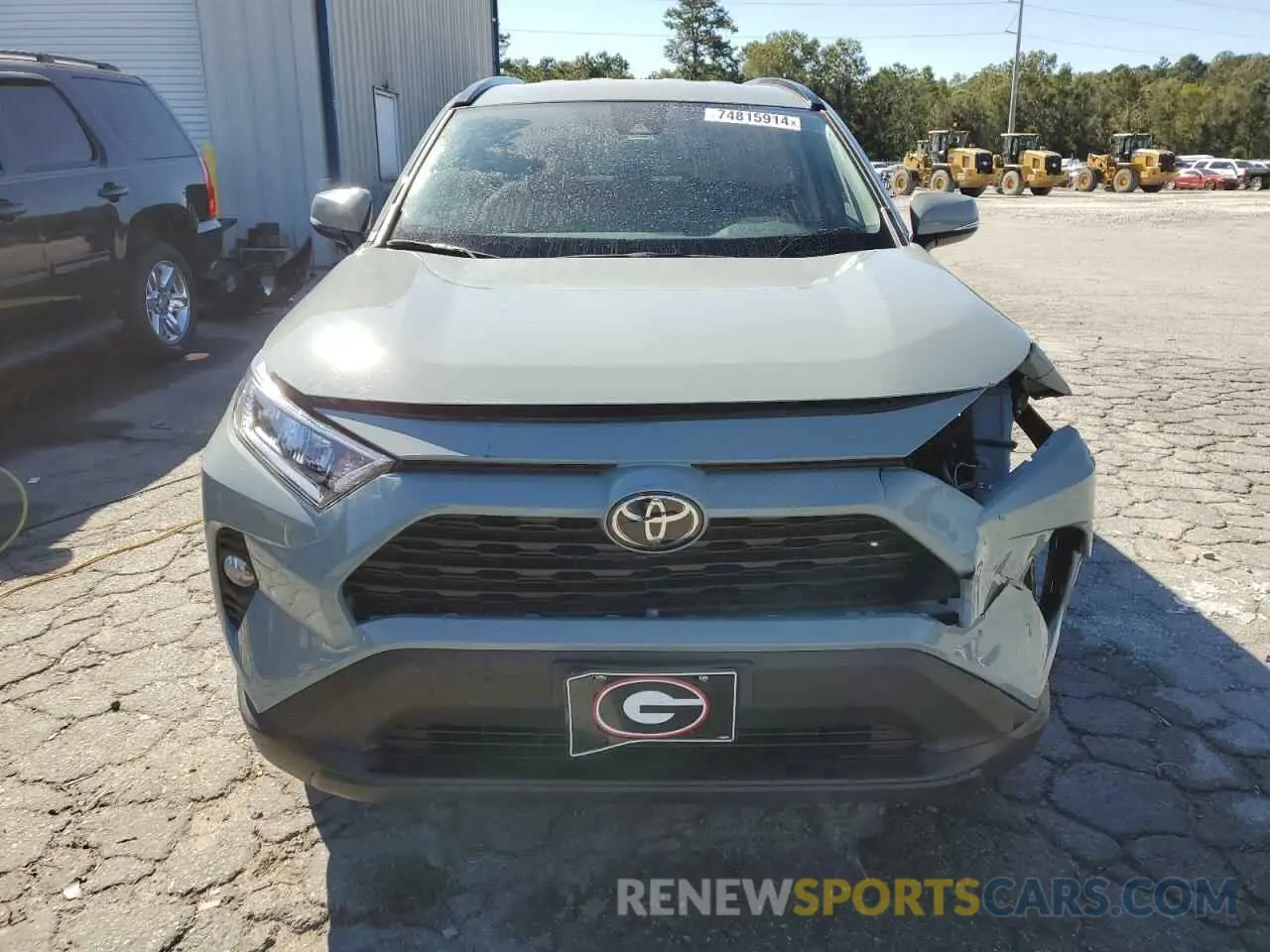 5 Photograph of a damaged car 2T3W1RFV0MW172304 TOYOTA RAV4 2021