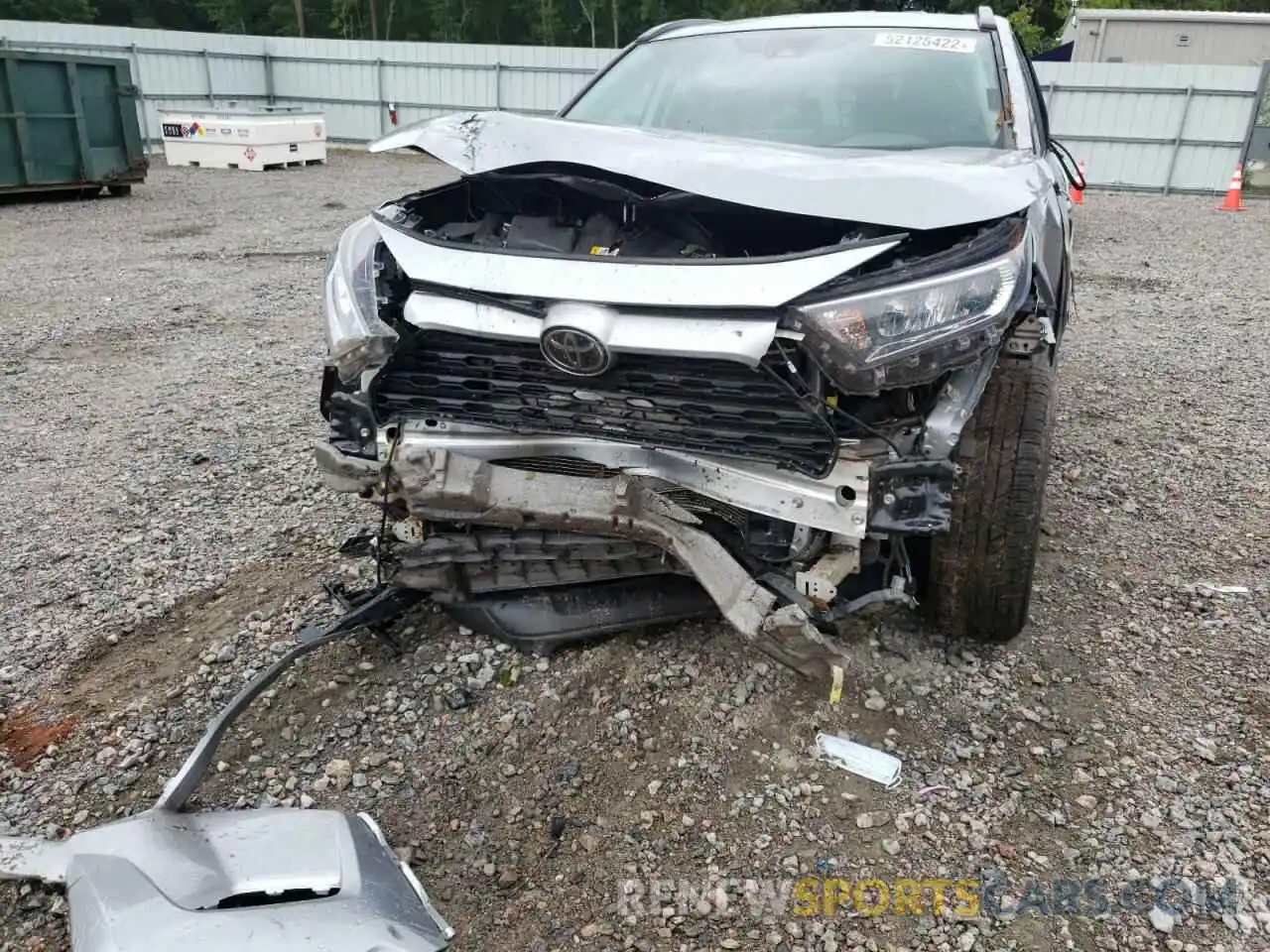 9 Photograph of a damaged car 2T3W1RFV1MC090468 TOYOTA RAV4 2021