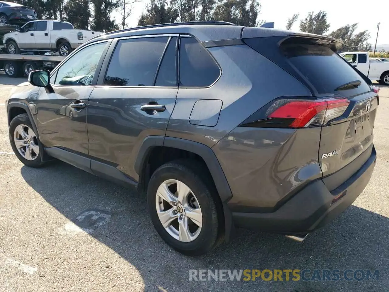 2 Photograph of a damaged car 2T3W1RFV1MC108726 TOYOTA RAV4 2021