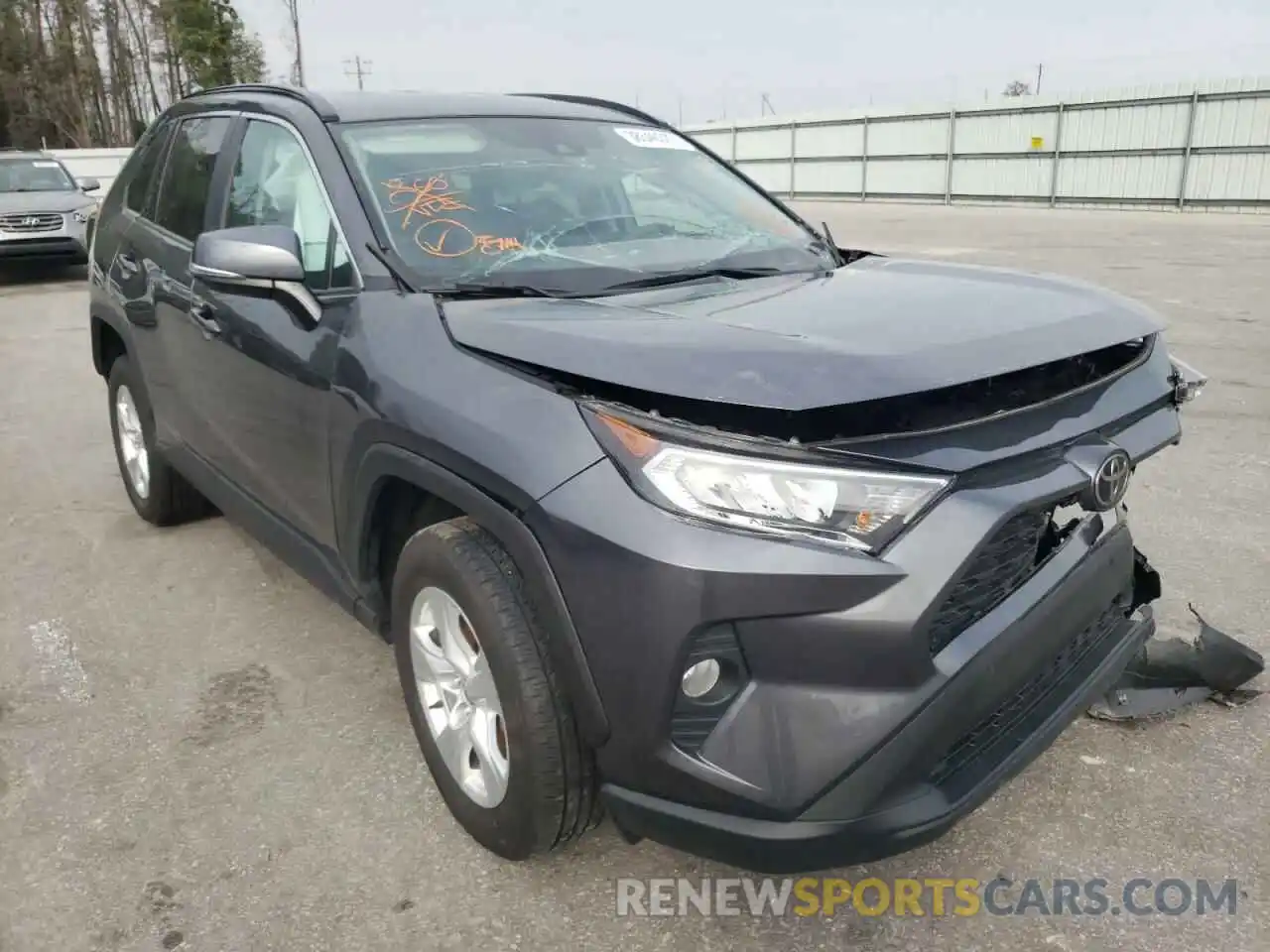 1 Photograph of a damaged car 2T3W1RFV1MC109522 TOYOTA RAV4 2021