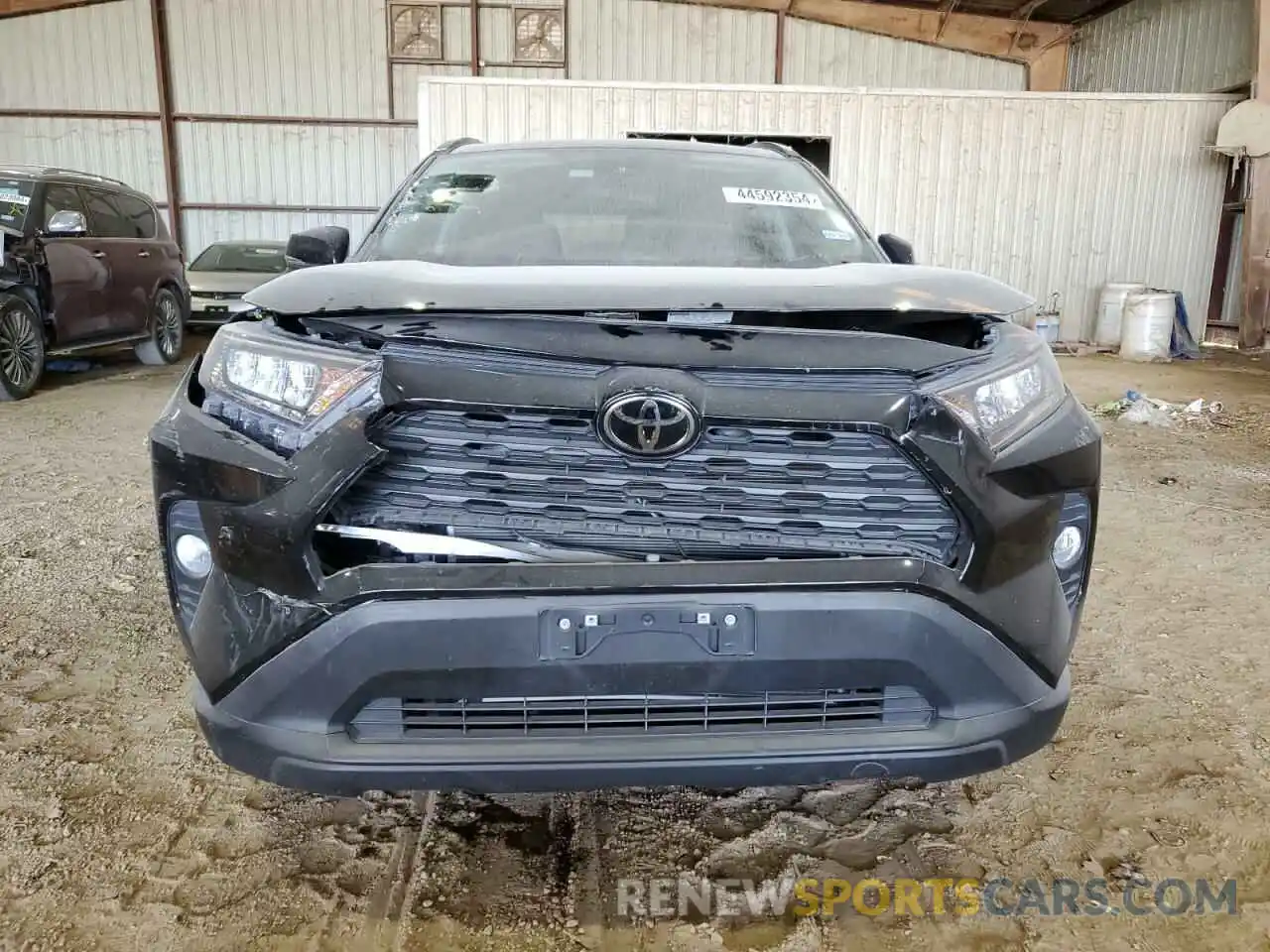 5 Photograph of a damaged car 2T3W1RFV1MC127454 TOYOTA RAV4 2021