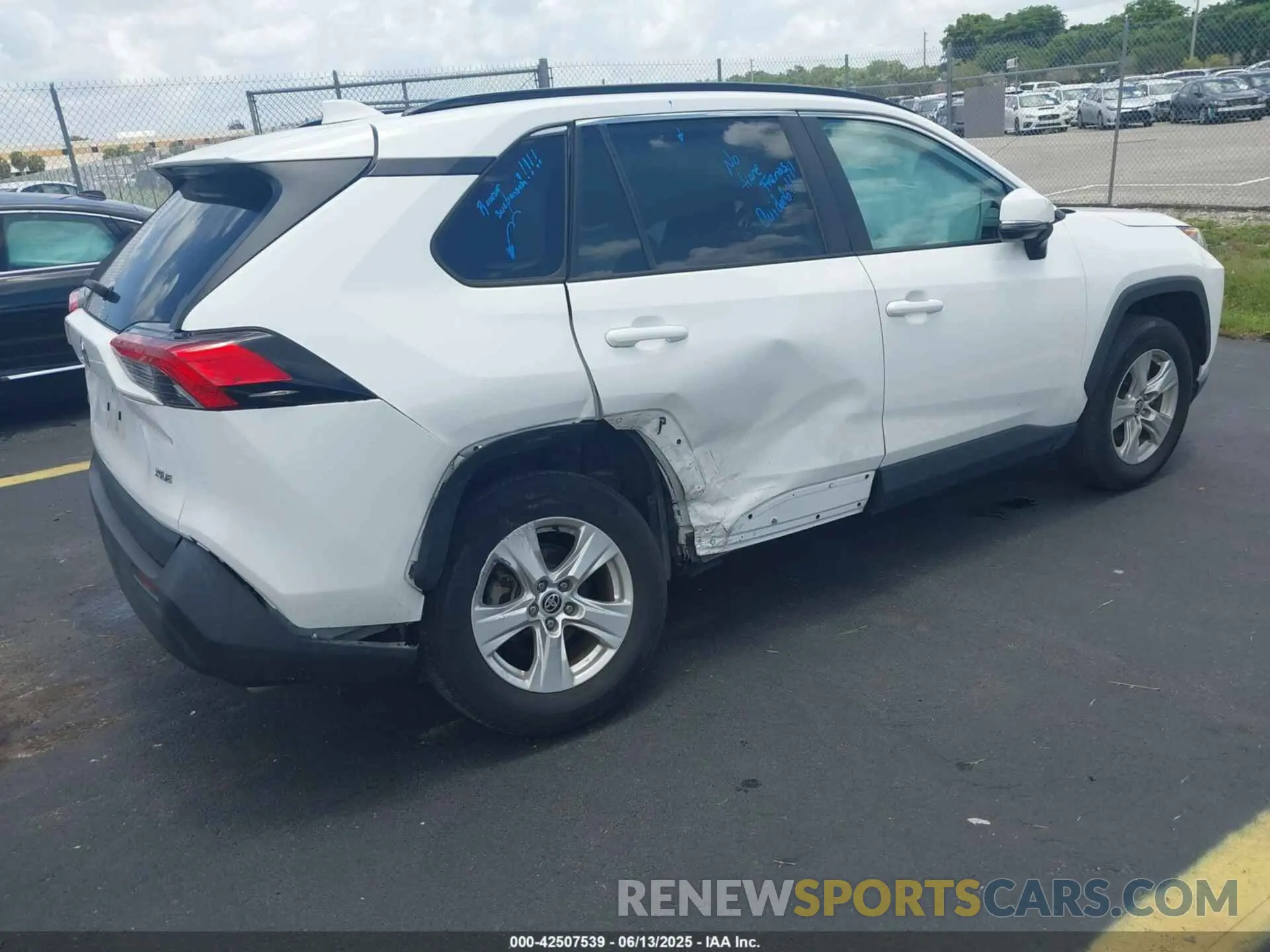 4 Photograph of a damaged car 2T3W1RFV1MC136218 TOYOTA RAV4 2021