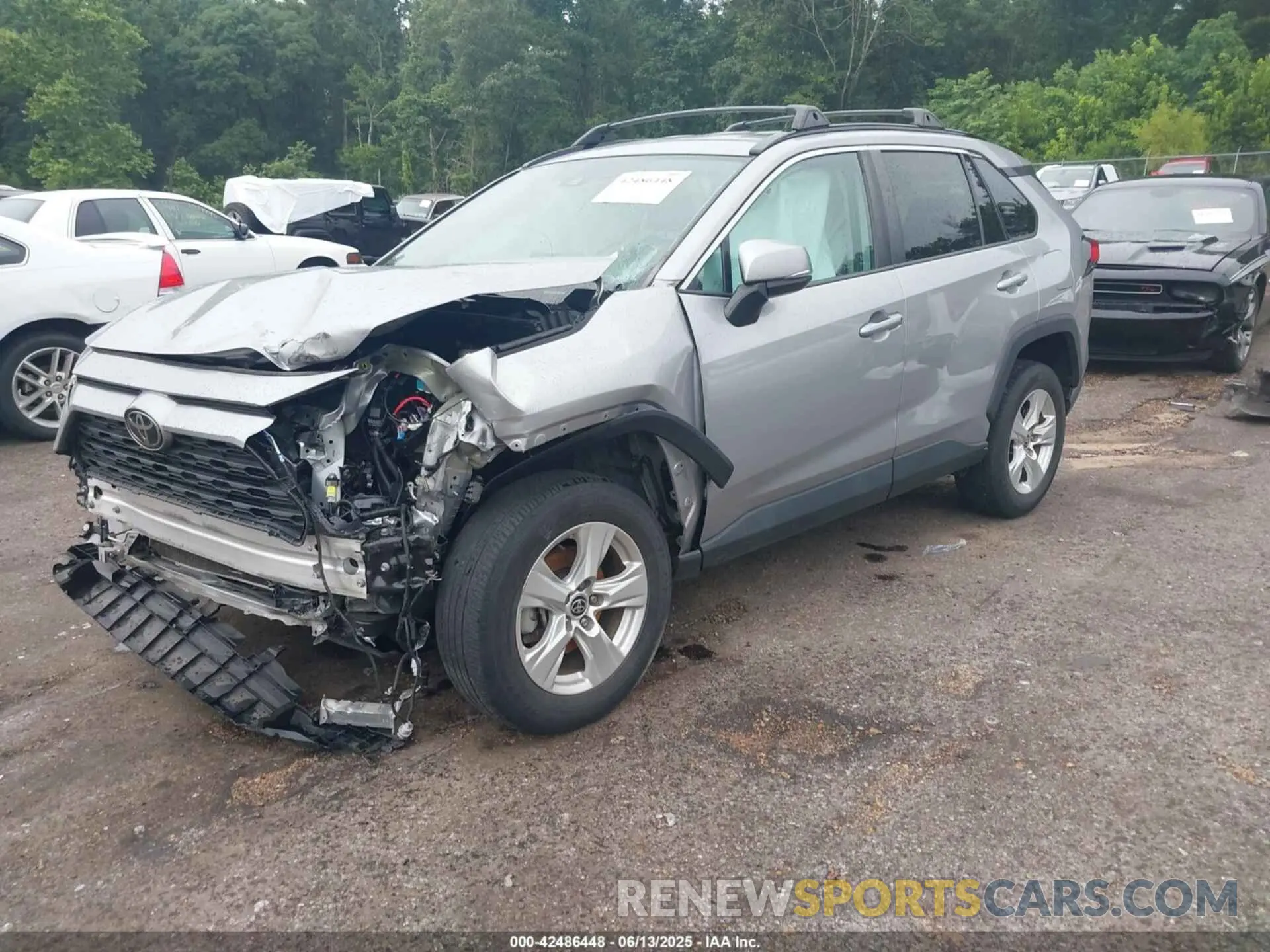 2 Photograph of a damaged car 2T3W1RFV1MC144190 TOYOTA RAV4 2021