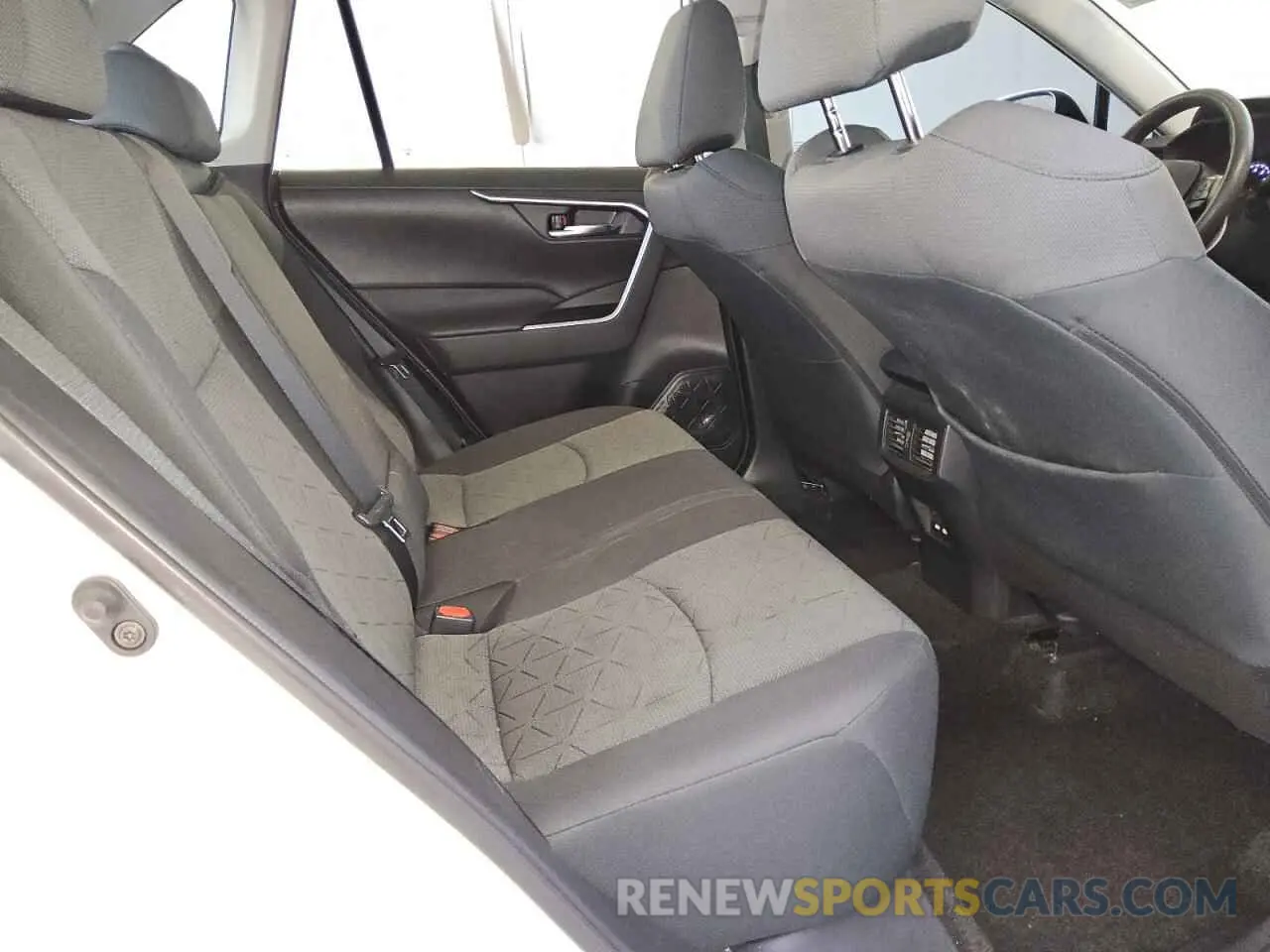 11 Photograph of a damaged car 2T3W1RFV1MC145291 TOYOTA RAV4 2021