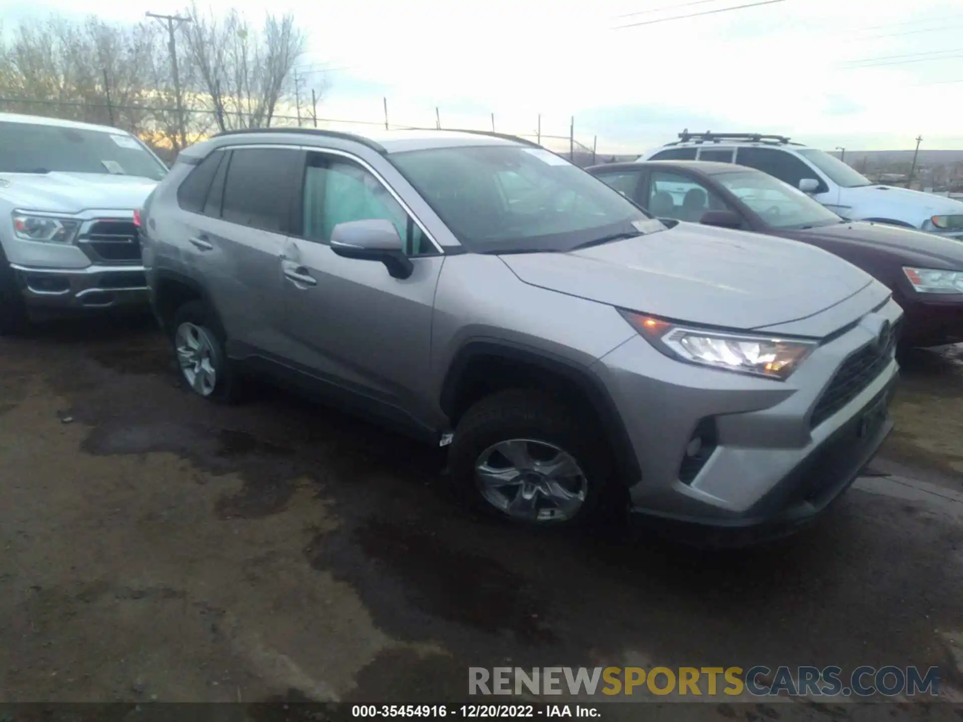 1 Photograph of a damaged car 2T3W1RFV1MC145534 TOYOTA RAV4 2021