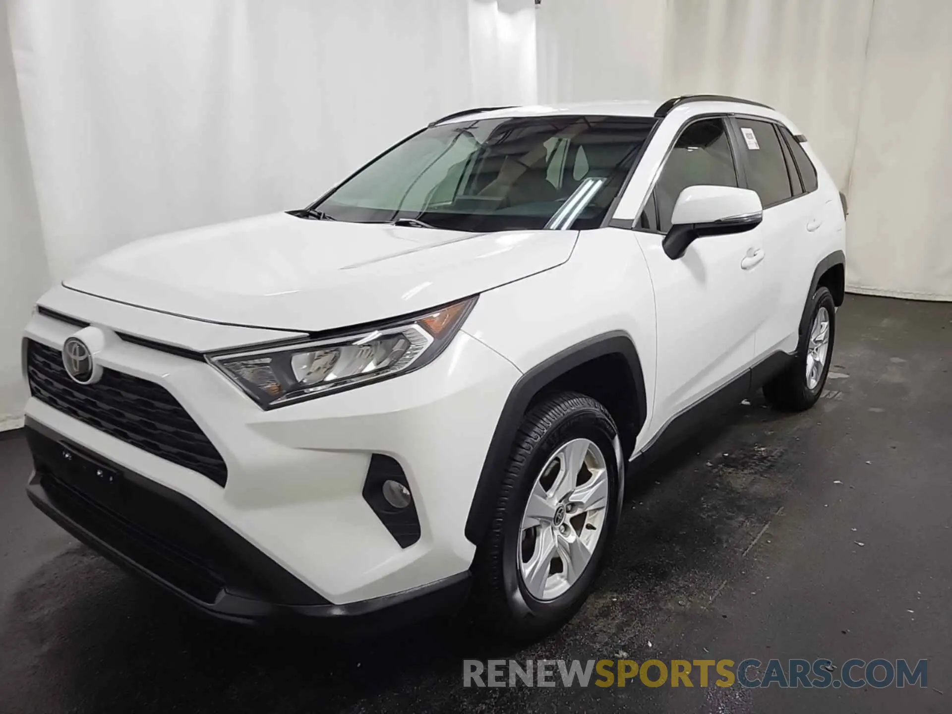 11 Photograph of a damaged car 2T3W1RFV1MC149986 TOYOTA RAV4 2021