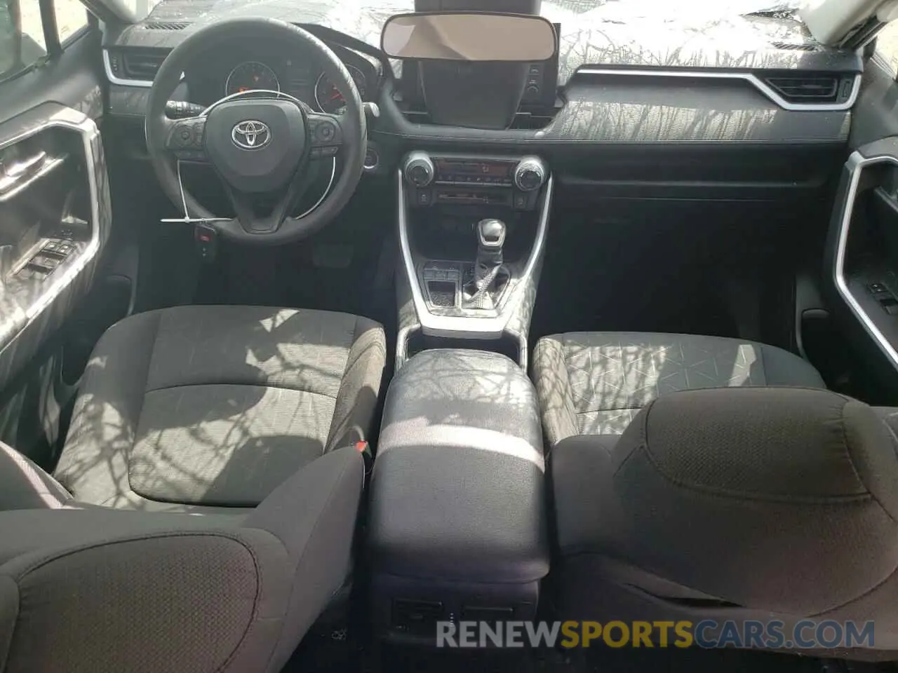 8 Photograph of a damaged car 2T3W1RFV1MC155299 TOYOTA RAV4 2021