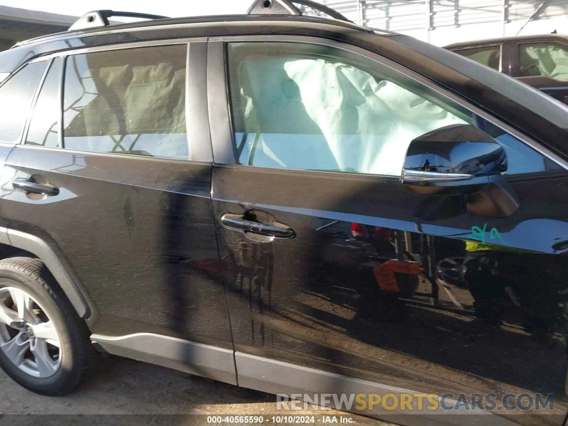 12 Photograph of a damaged car 2T3W1RFV1MC164083 TOYOTA RAV4 2021