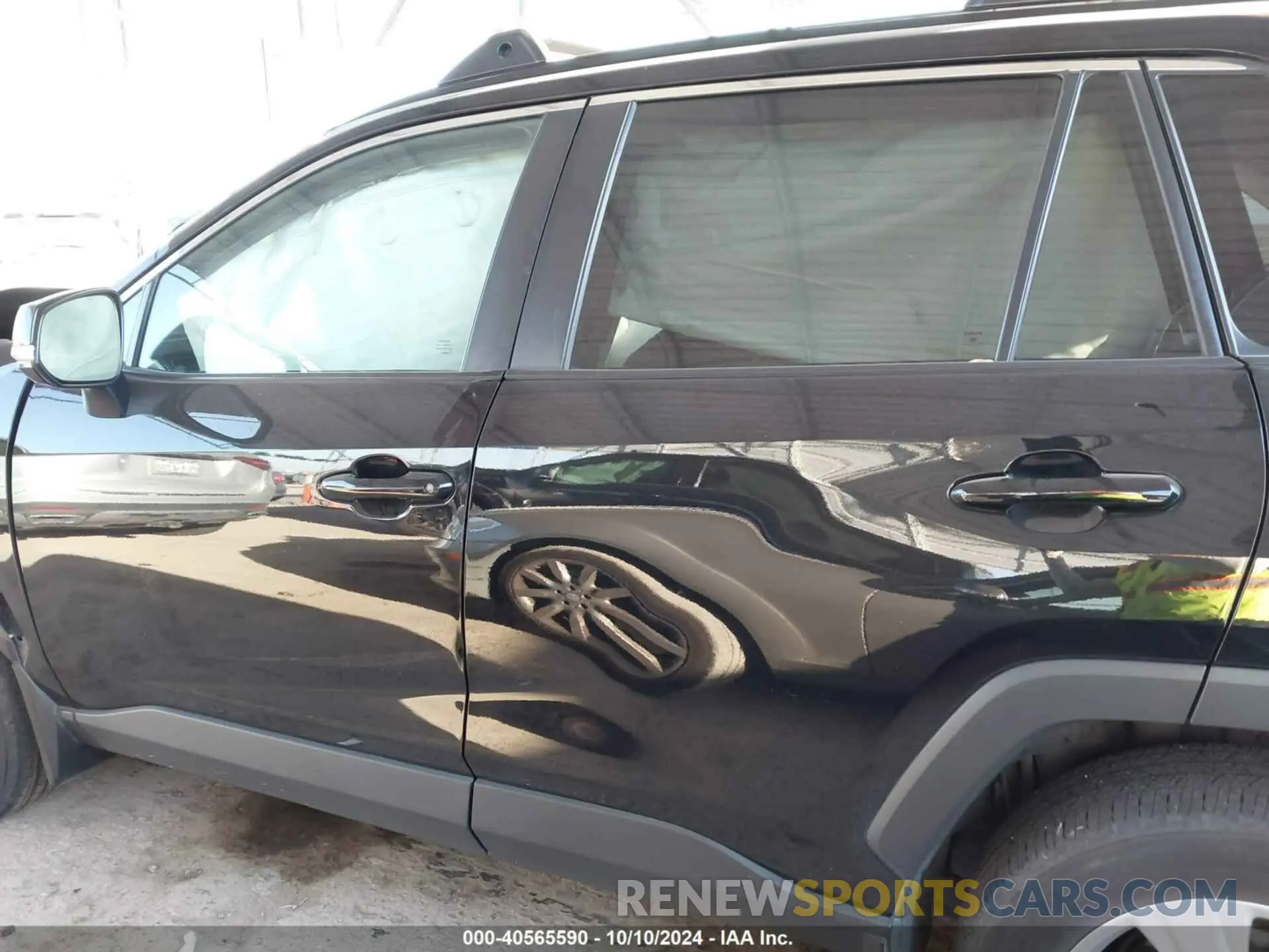 13 Photograph of a damaged car 2T3W1RFV1MC164083 TOYOTA RAV4 2021