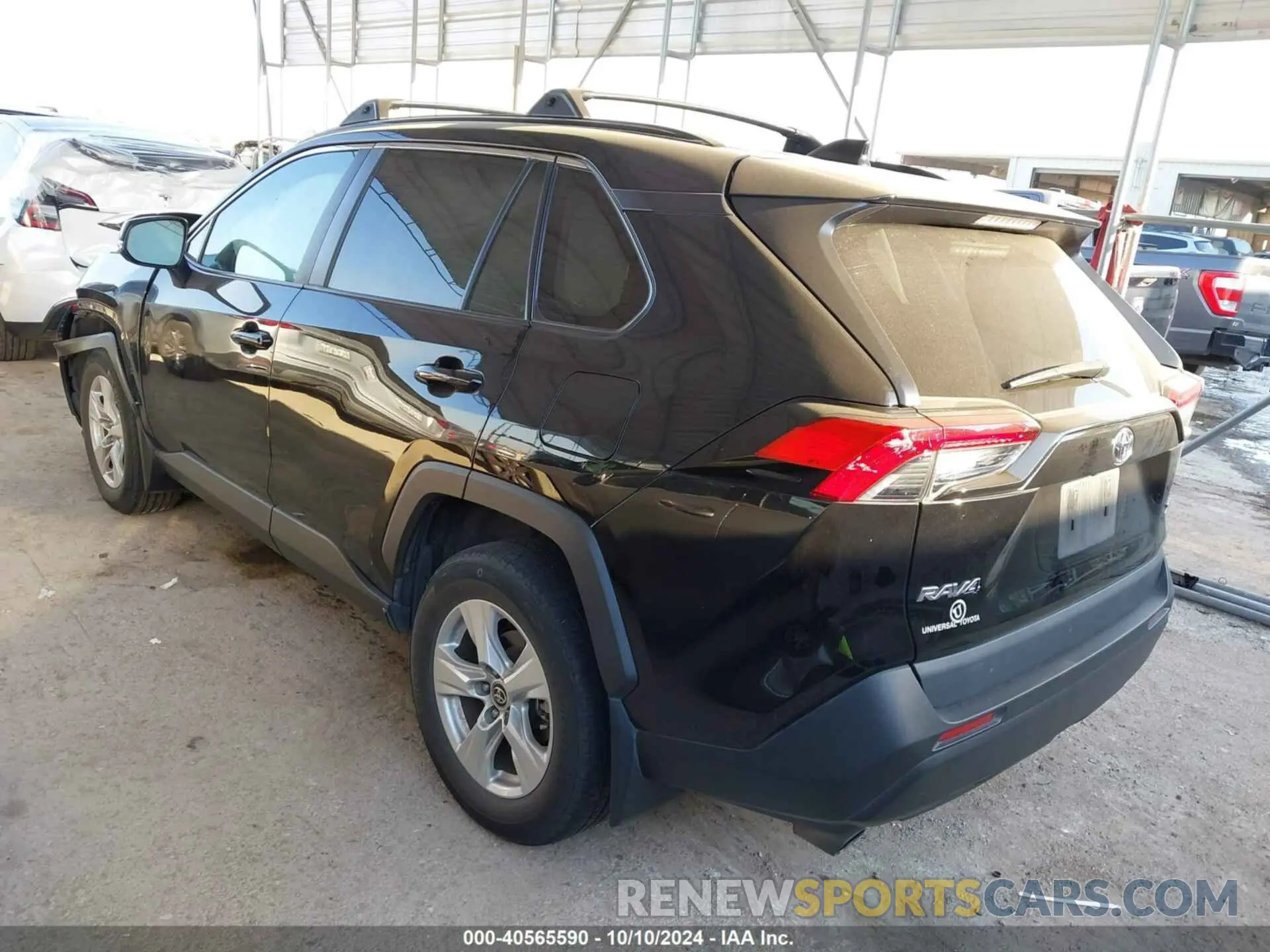3 Photograph of a damaged car 2T3W1RFV1MC164083 TOYOTA RAV4 2021