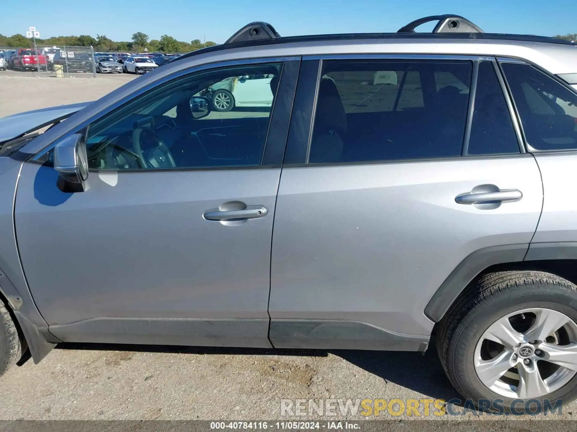 15 Photograph of a damaged car 2T3W1RFV1MC172670 TOYOTA RAV4 2021