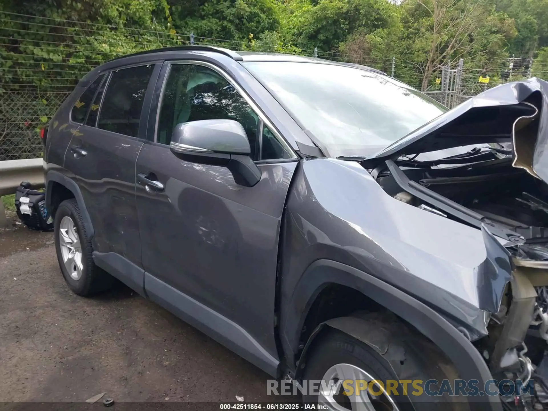 13 Photograph of a damaged car 2T3W1RFV1MW107168 TOYOTA RAV4 2021