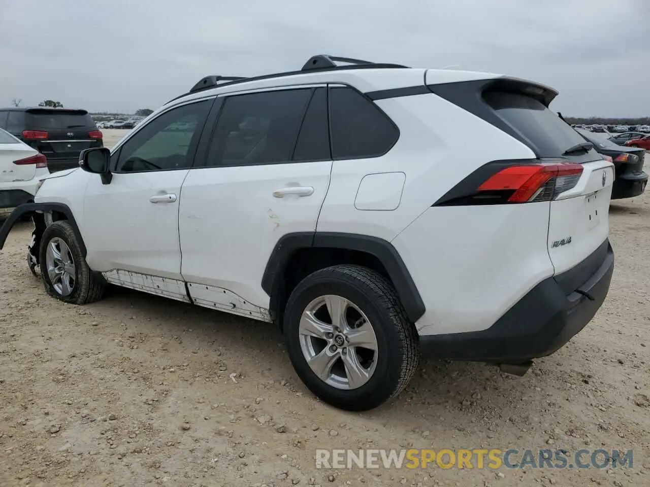 2 Photograph of a damaged car 2T3W1RFV1MW109499 TOYOTA RAV4 2021