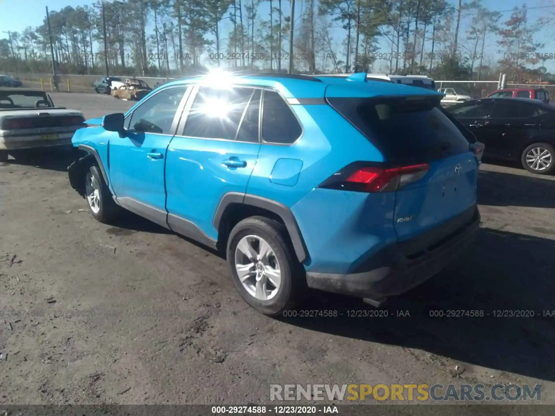 3 Photograph of a damaged car 2T3W1RFV1MW113407 TOYOTA RAV4 2021