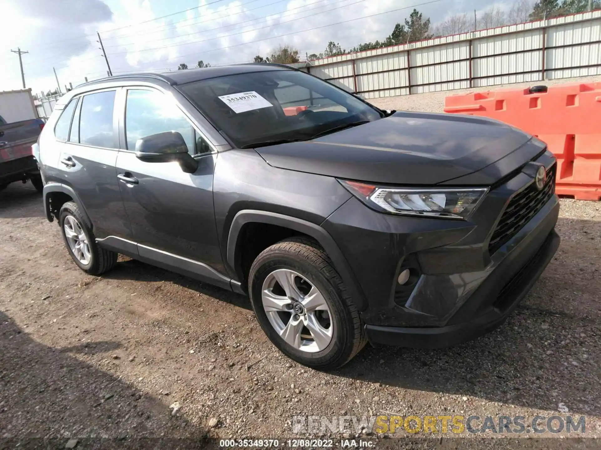 1 Photograph of a damaged car 2T3W1RFV1MW115965 TOYOTA RAV4 2021