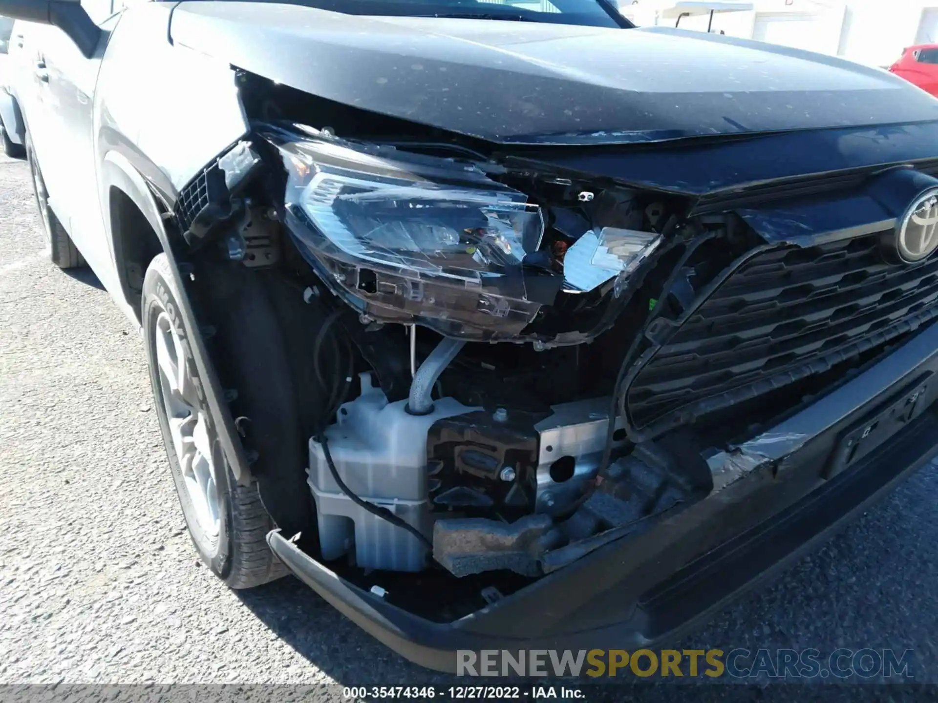 6 Photograph of a damaged car 2T3W1RFV1MW126707 TOYOTA RAV4 2021