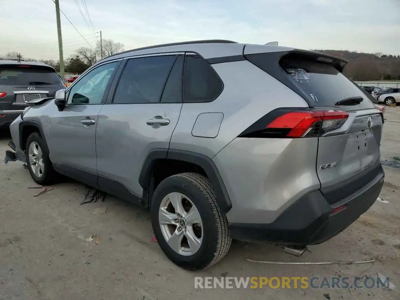 2 Photograph of a damaged car 2T3W1RFV1MW131843 TOYOTA RAV4 2021