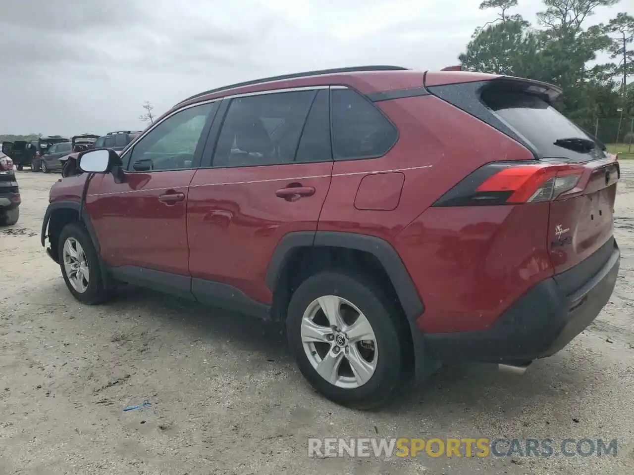 2 Photograph of a damaged car 2T3W1RFV1MW139263 TOYOTA RAV4 2021