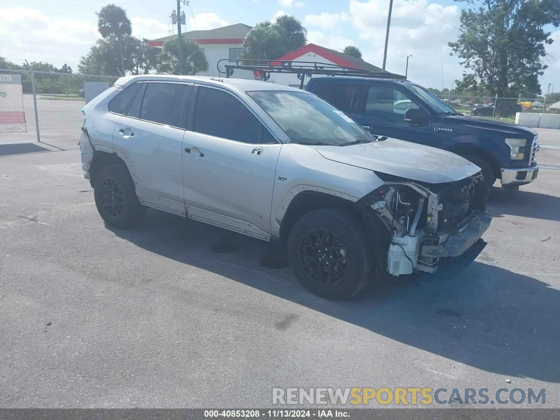 1 Photograph of a damaged car 2T3W1RFV1MW139909 TOYOTA RAV4 2021