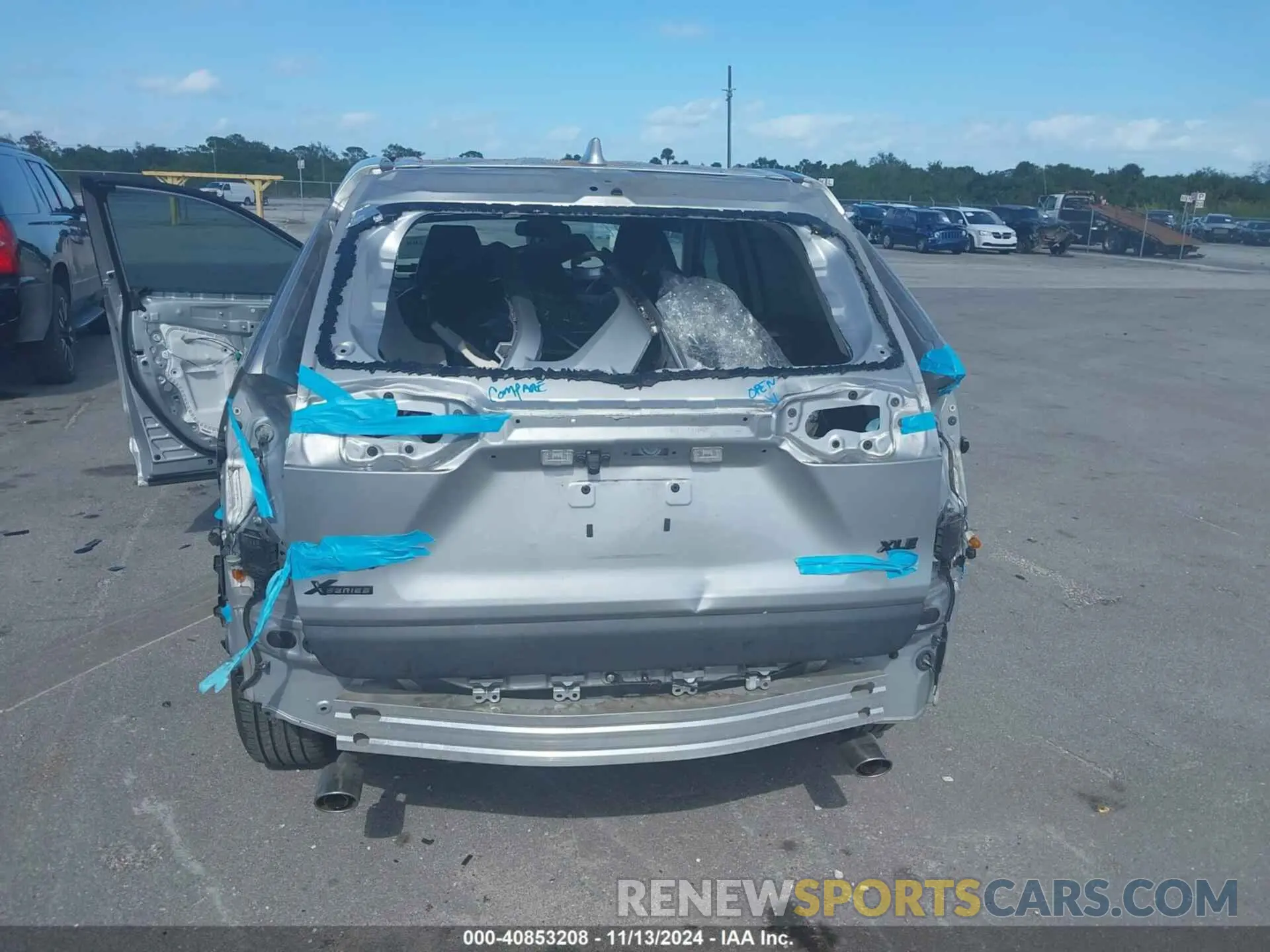 21 Photograph of a damaged car 2T3W1RFV1MW139909 TOYOTA RAV4 2021