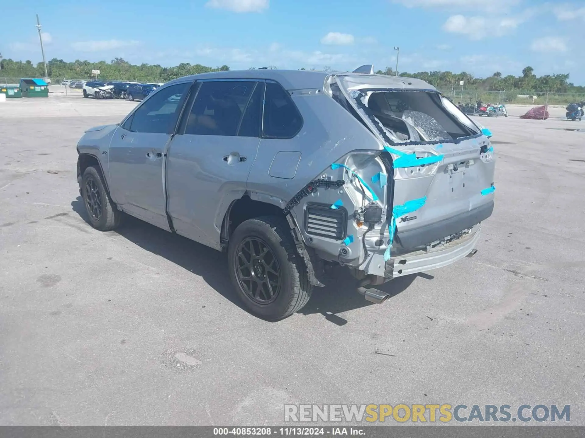 3 Photograph of a damaged car 2T3W1RFV1MW139909 TOYOTA RAV4 2021