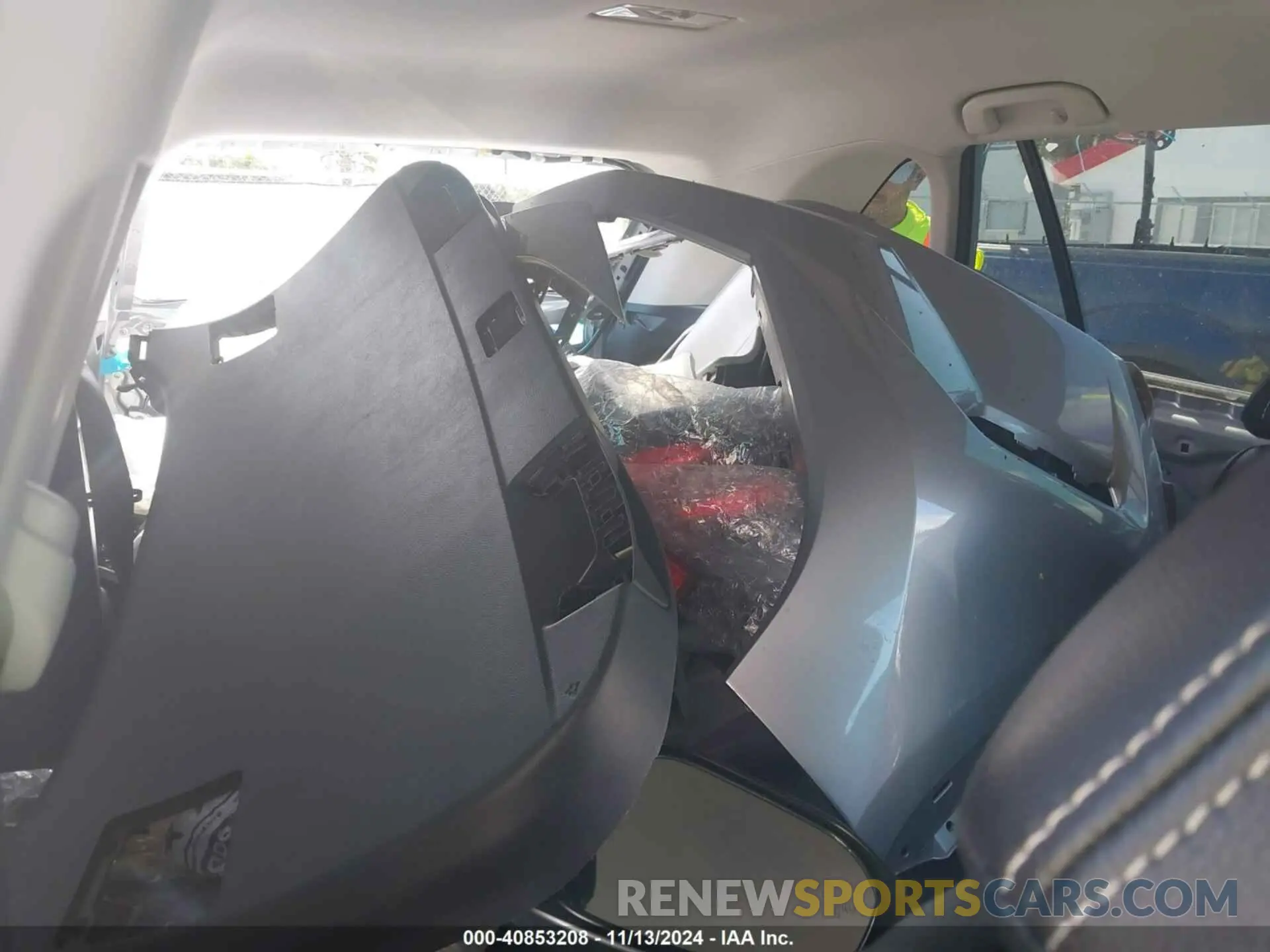 8 Photograph of a damaged car 2T3W1RFV1MW139909 TOYOTA RAV4 2021