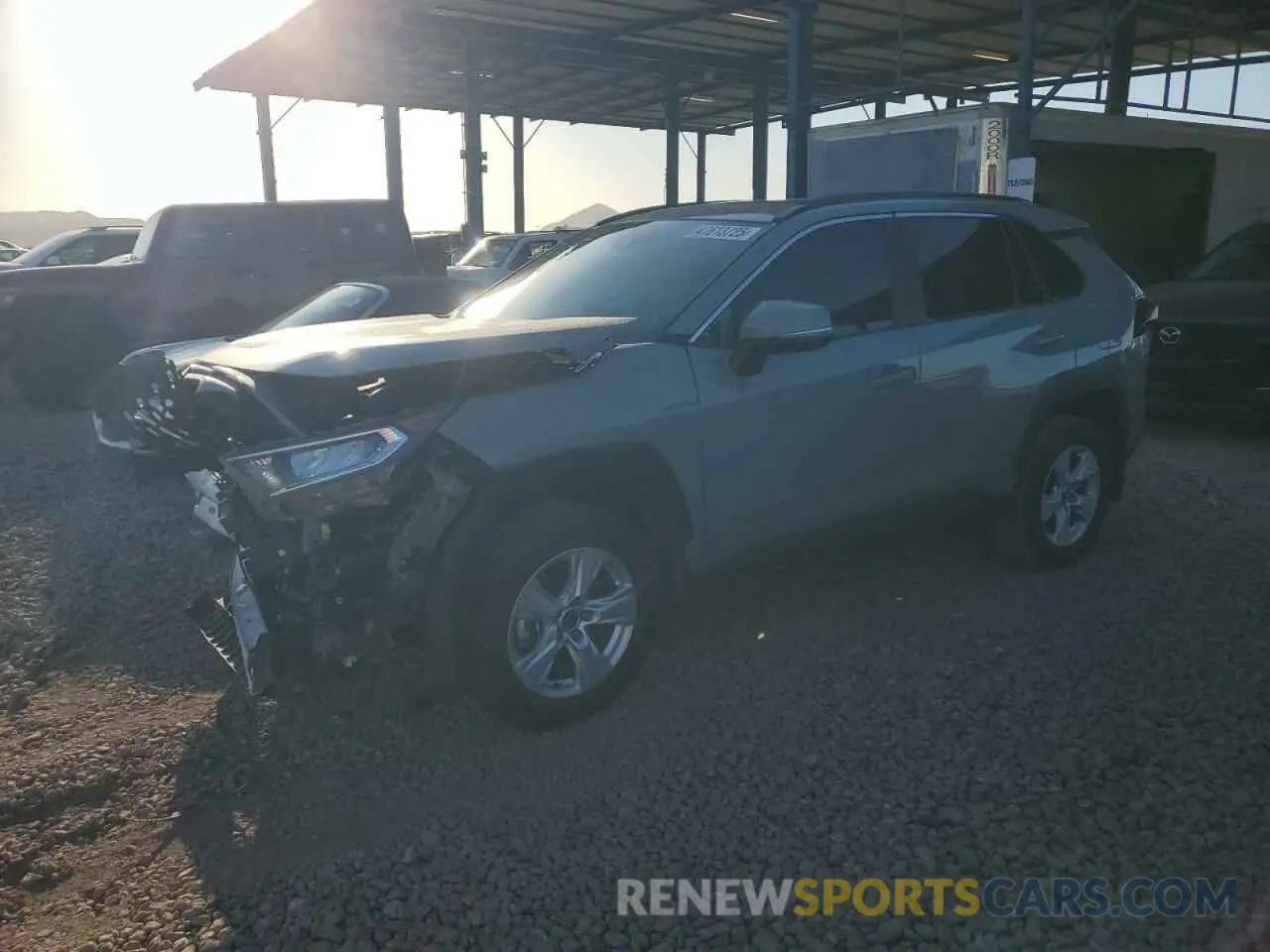 1 Photograph of a damaged car 2T3W1RFV1MW165118 TOYOTA RAV4 2021