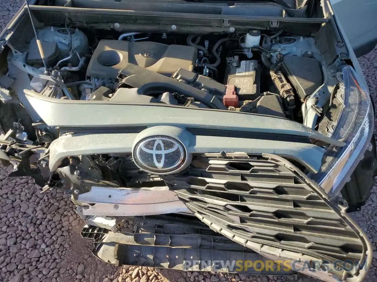 12 Photograph of a damaged car 2T3W1RFV1MW165118 TOYOTA RAV4 2021