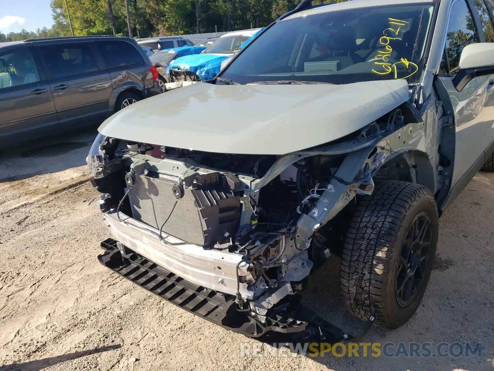 9 Photograph of a damaged car 2T3W1RFV1MW166950 TOYOTA RAV4 2021