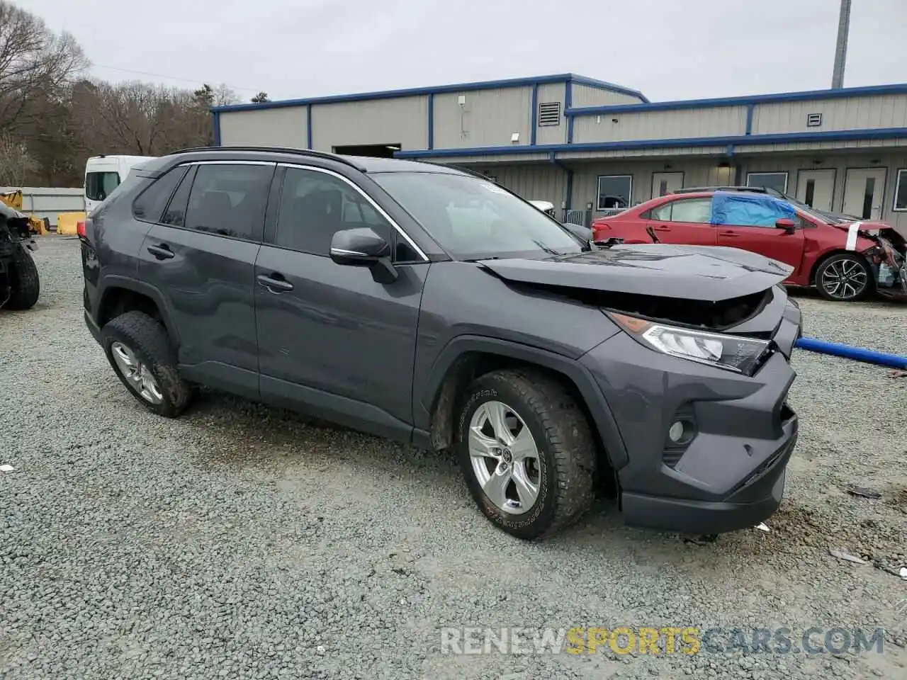 4 Photograph of a damaged car 2T3W1RFV1MW177625 TOYOTA RAV4 2021