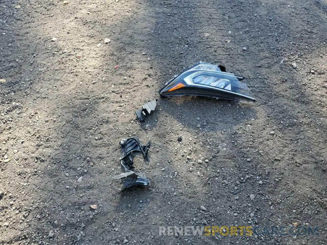 13 Photograph of a damaged car 2T3W1RFV2MC088549 TOYOTA RAV4 2021