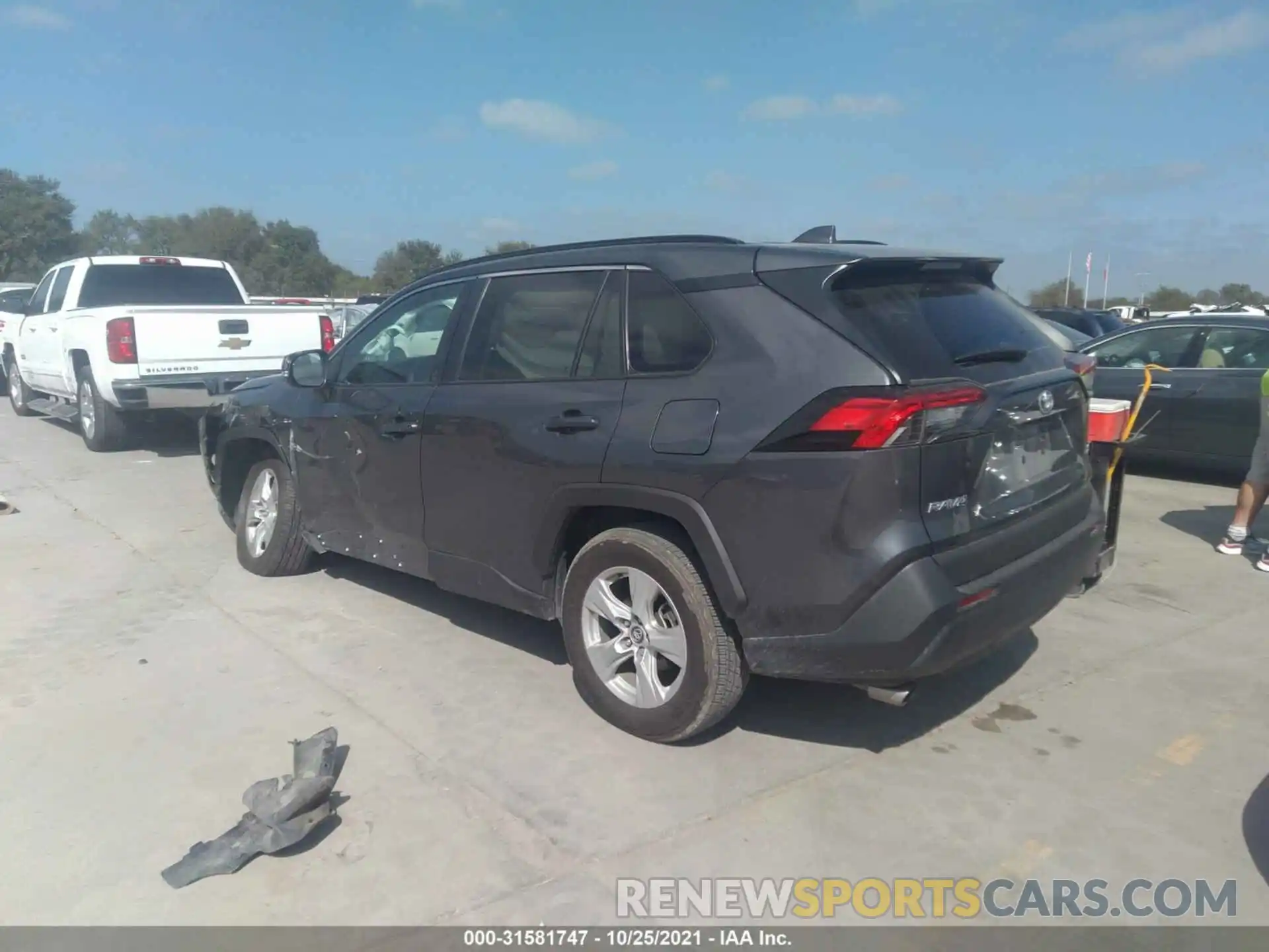 3 Photograph of a damaged car 2T3W1RFV2MC094304 TOYOTA RAV4 2021