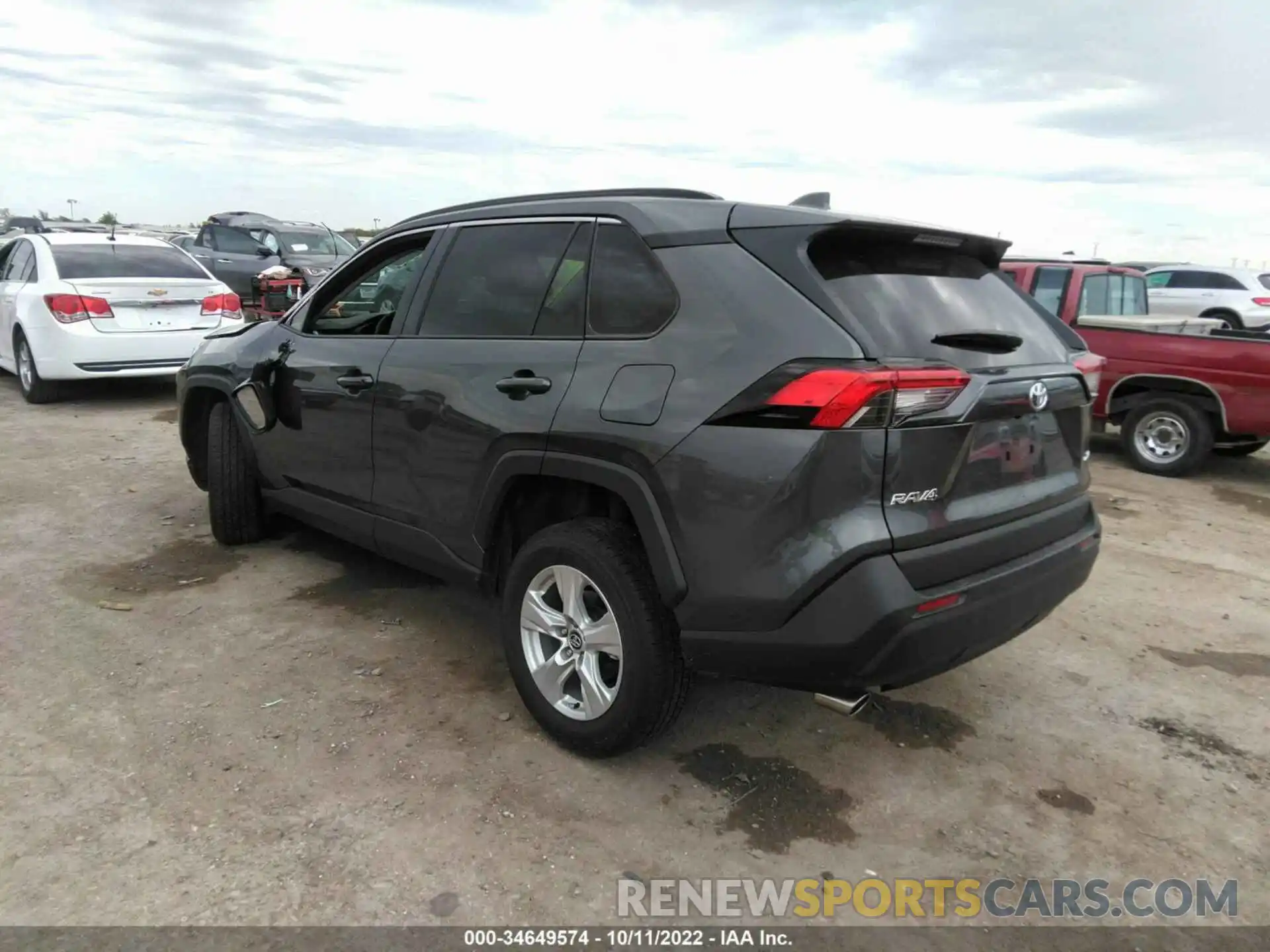 3 Photograph of a damaged car 2T3W1RFV2MC107682 TOYOTA RAV4 2021