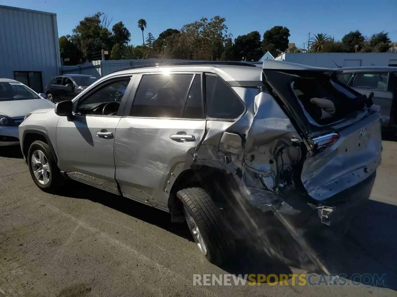 2 Photograph of a damaged car 2T3W1RFV2MC109593 TOYOTA RAV4 2021