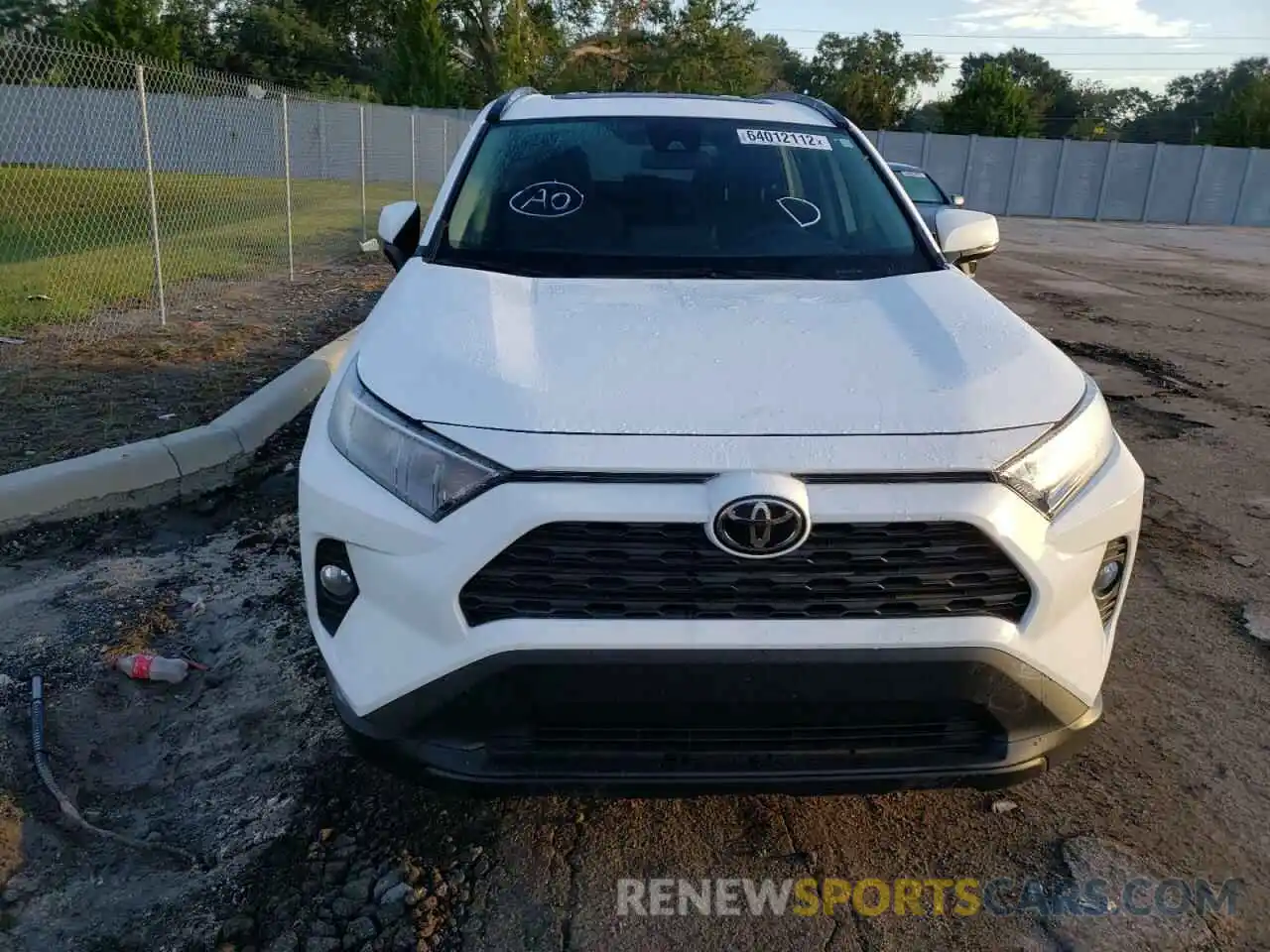 9 Photograph of a damaged car 2T3W1RFV2MC115099 TOYOTA RAV4 2021