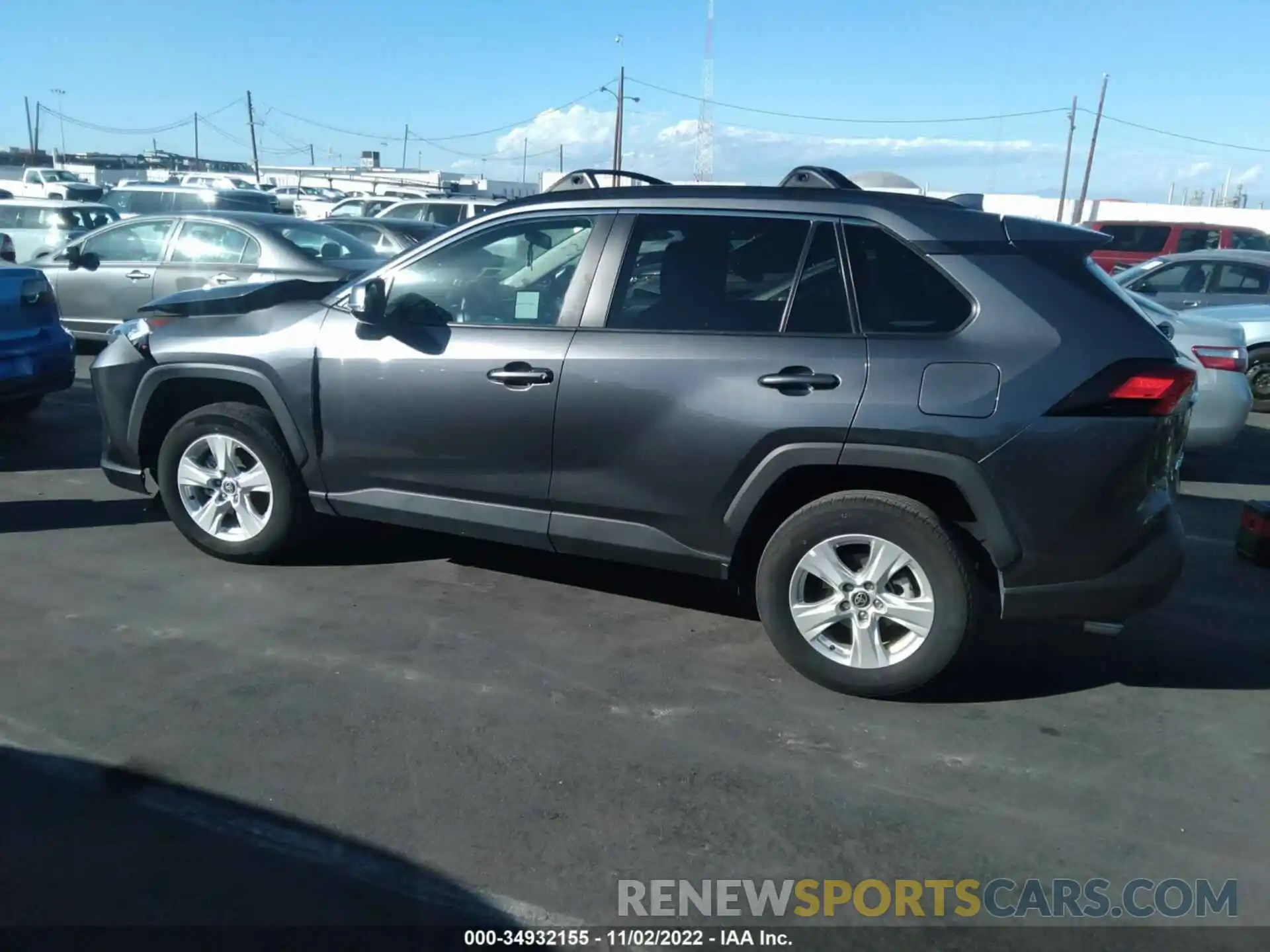 3 Photograph of a damaged car 2T3W1RFV2MC123848 TOYOTA RAV4 2021