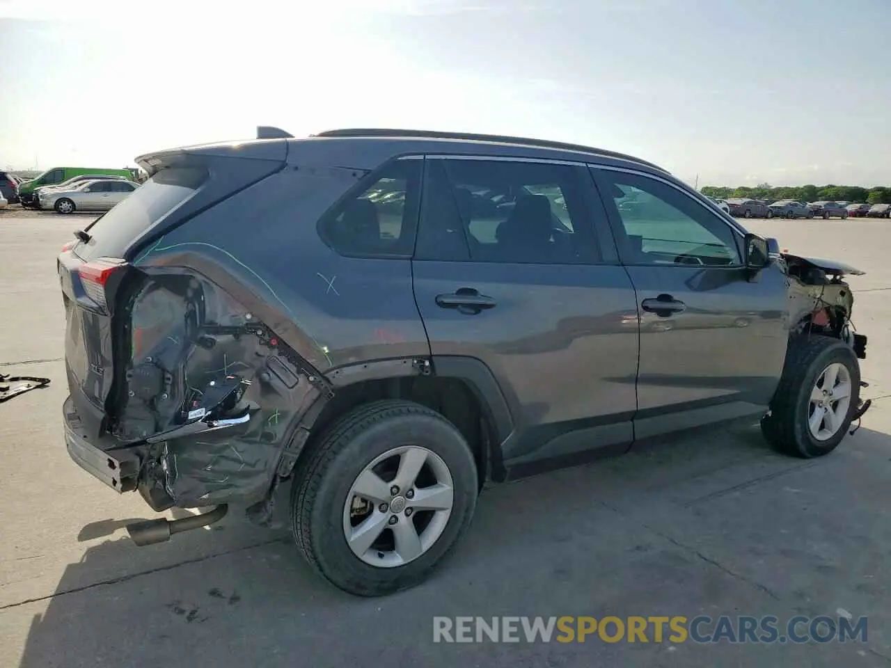 3 Photograph of a damaged car 2T3W1RFV2MC130573 TOYOTA RAV4 2021
