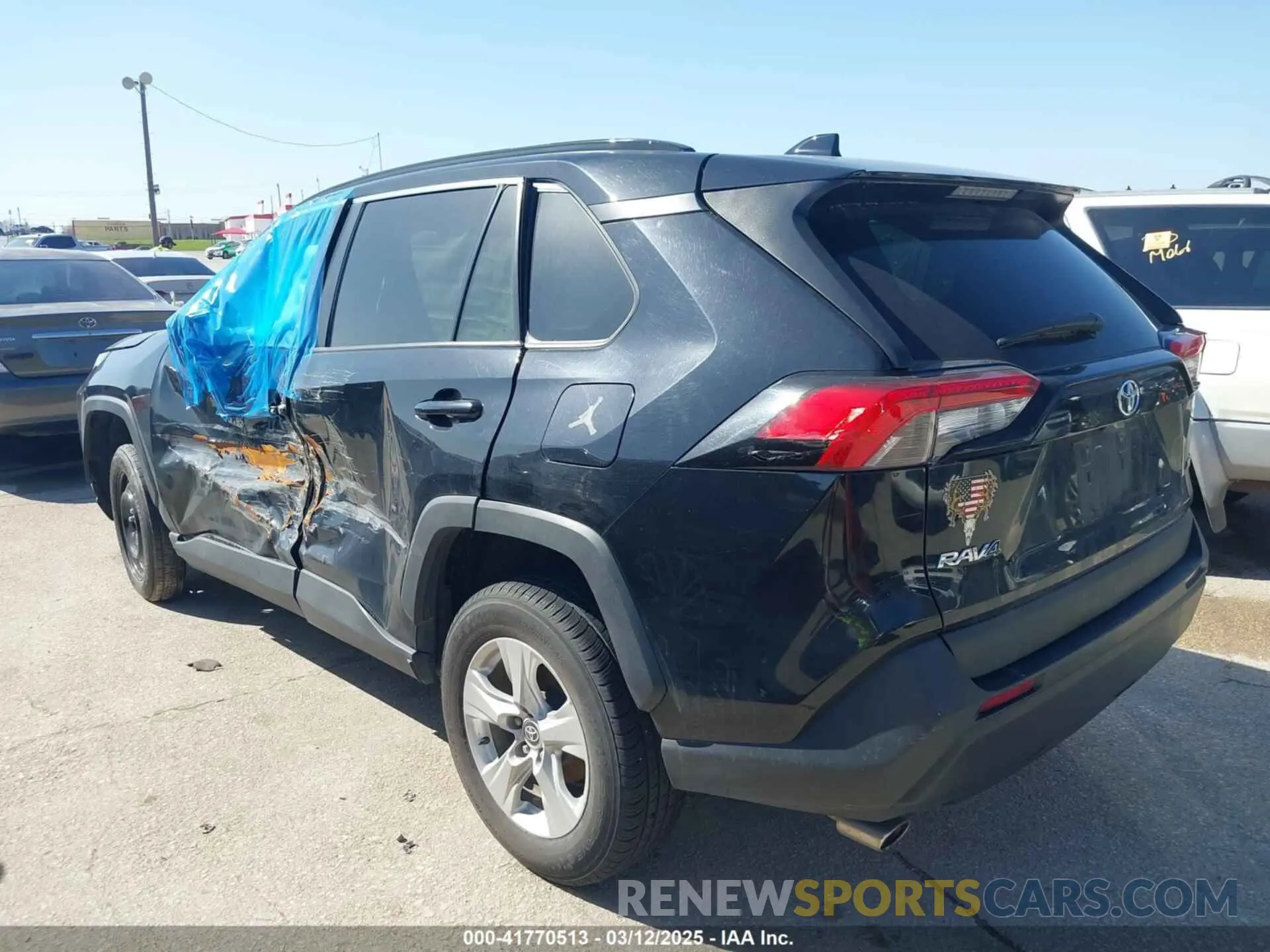 3 Photograph of a damaged car 2T3W1RFV2MC132937 TOYOTA RAV4 2021