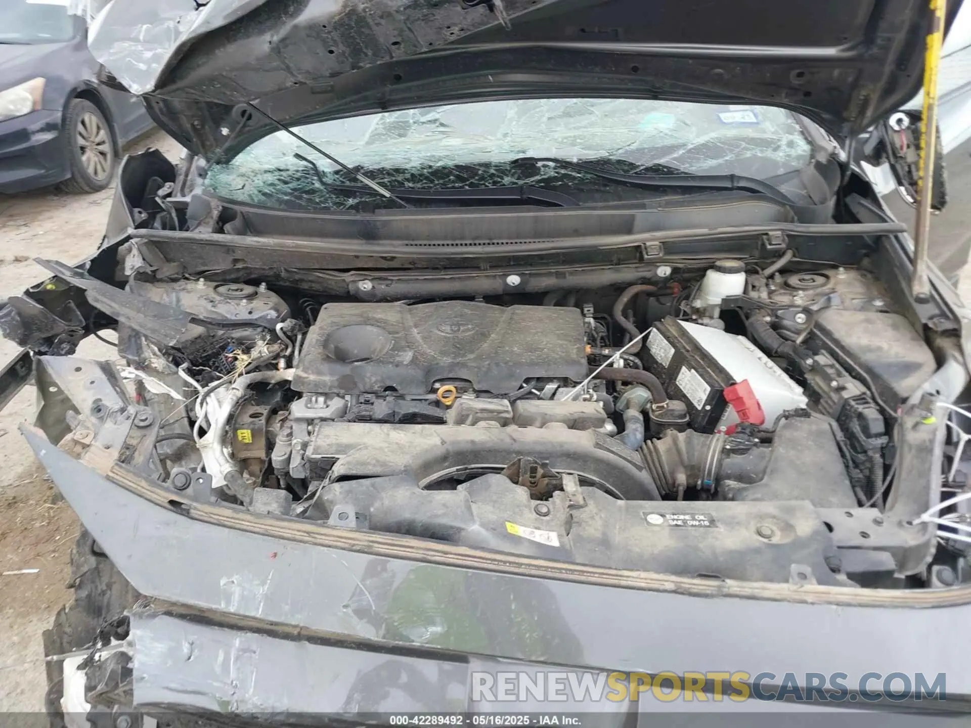 10 Photograph of a damaged car 2T3W1RFV2MC160236 TOYOTA RAV4 2021